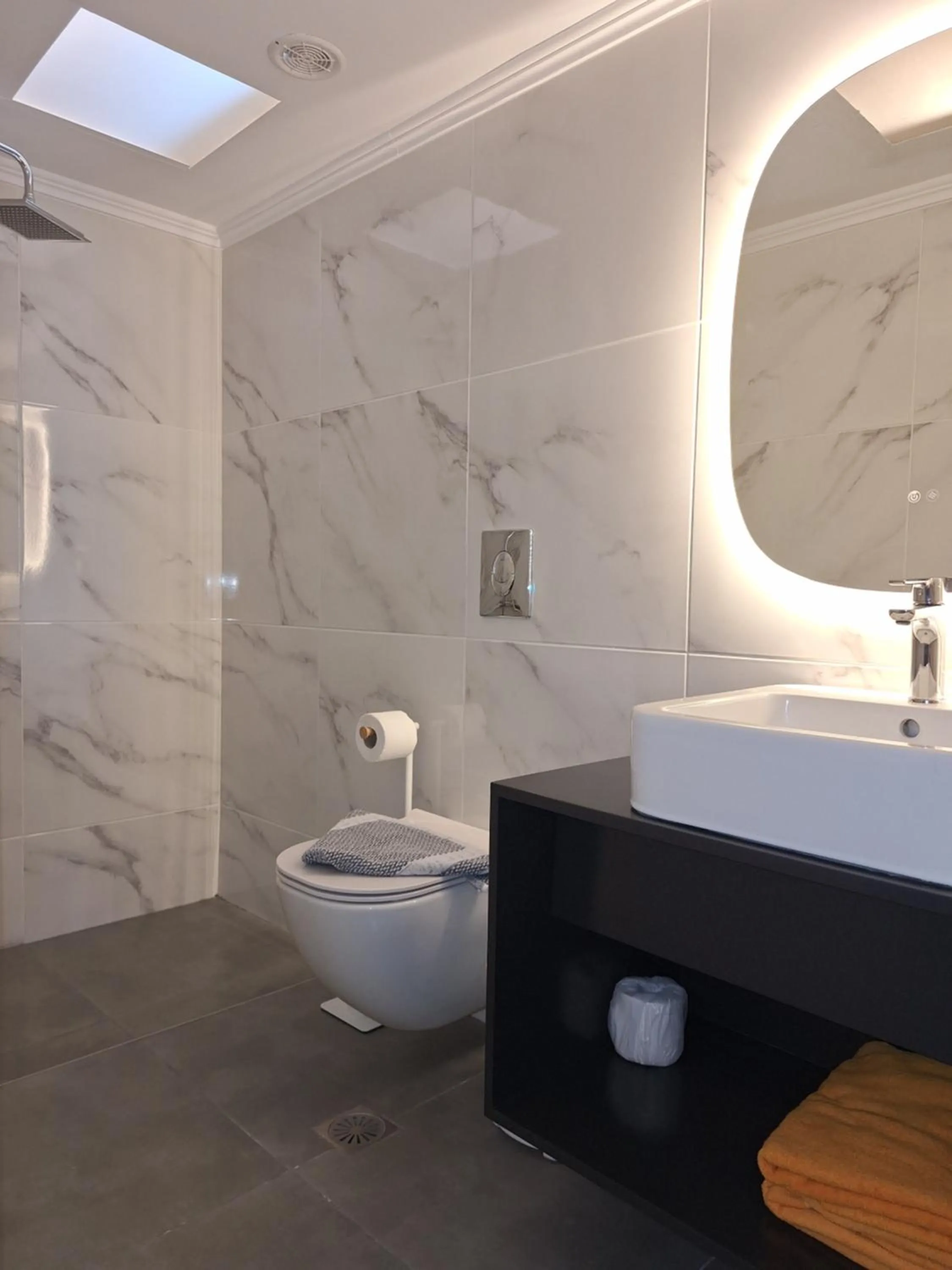 Bathroom in Perla Beach