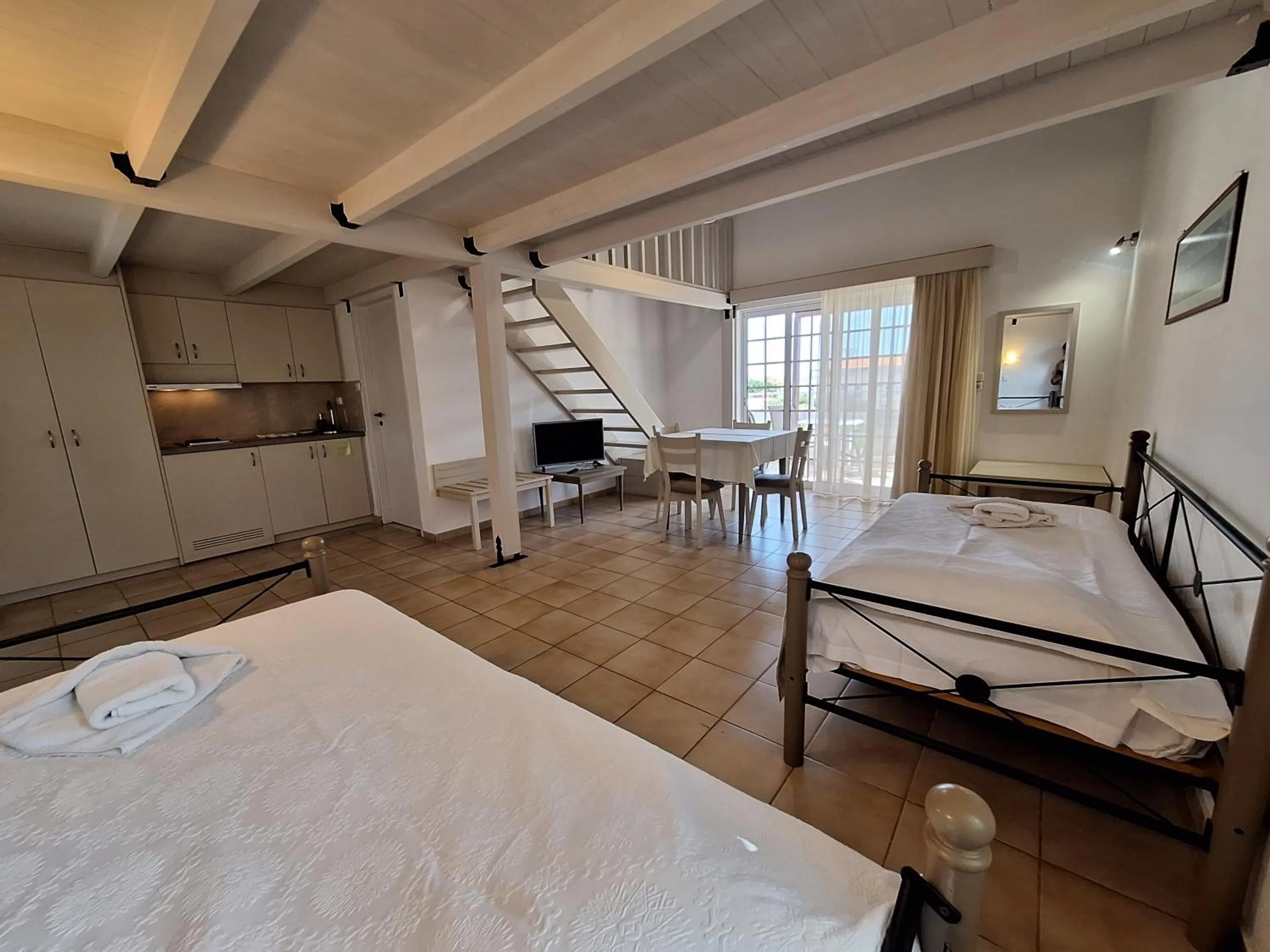 TV and multimedia, Bed in Perla Beach