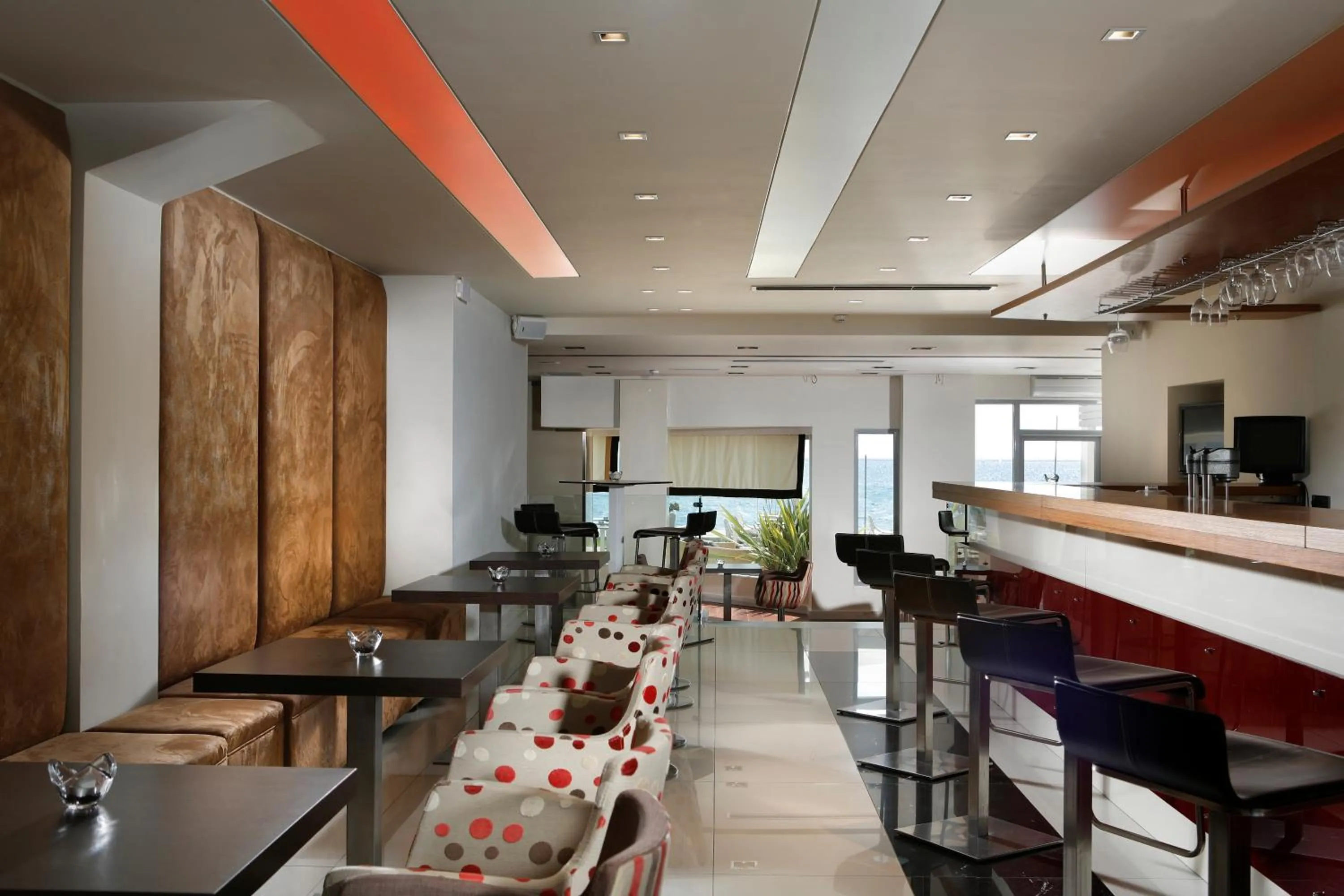 Lounge or bar in Elite City Resort