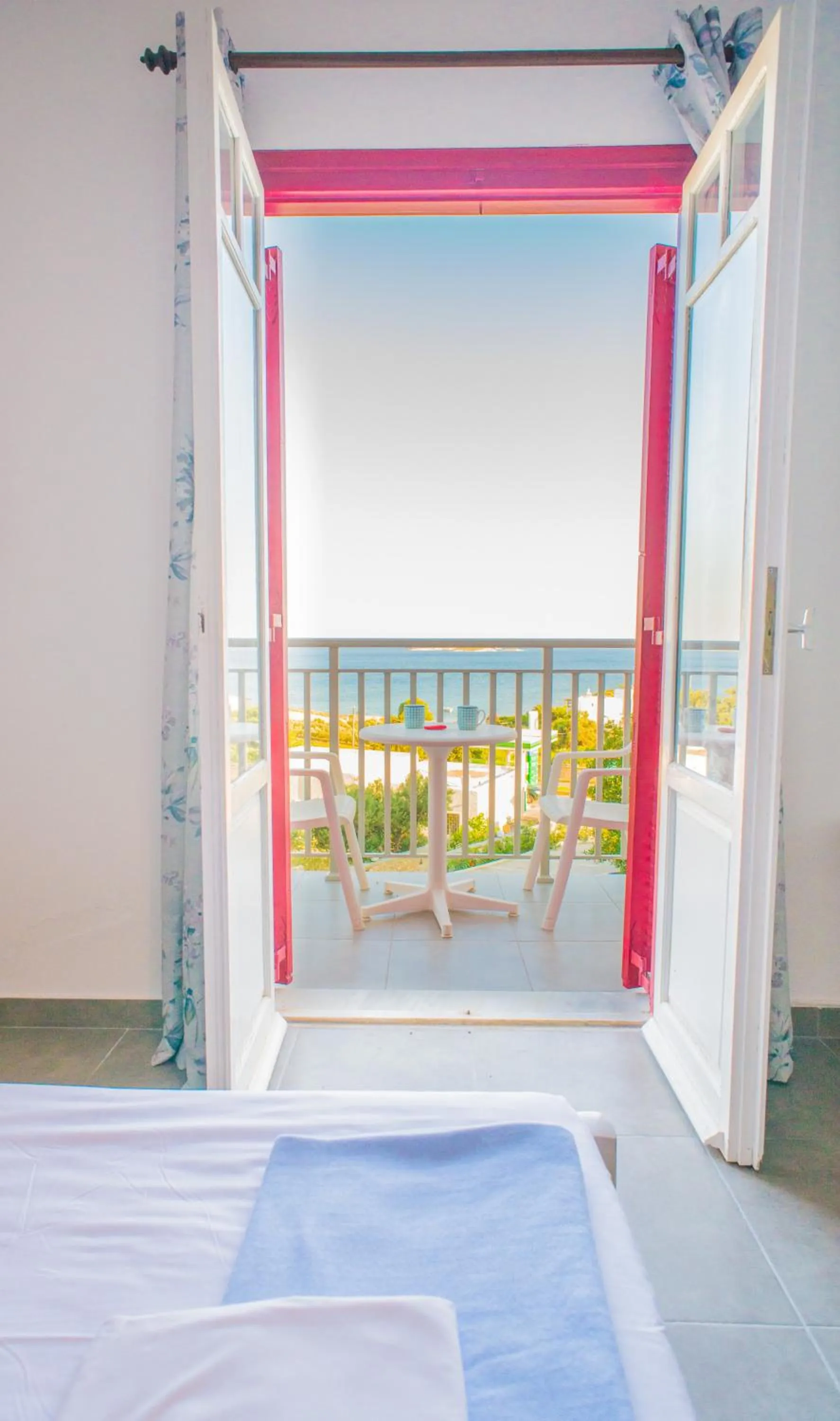 Sea view, Bed in Ostria Hotel & Apartments