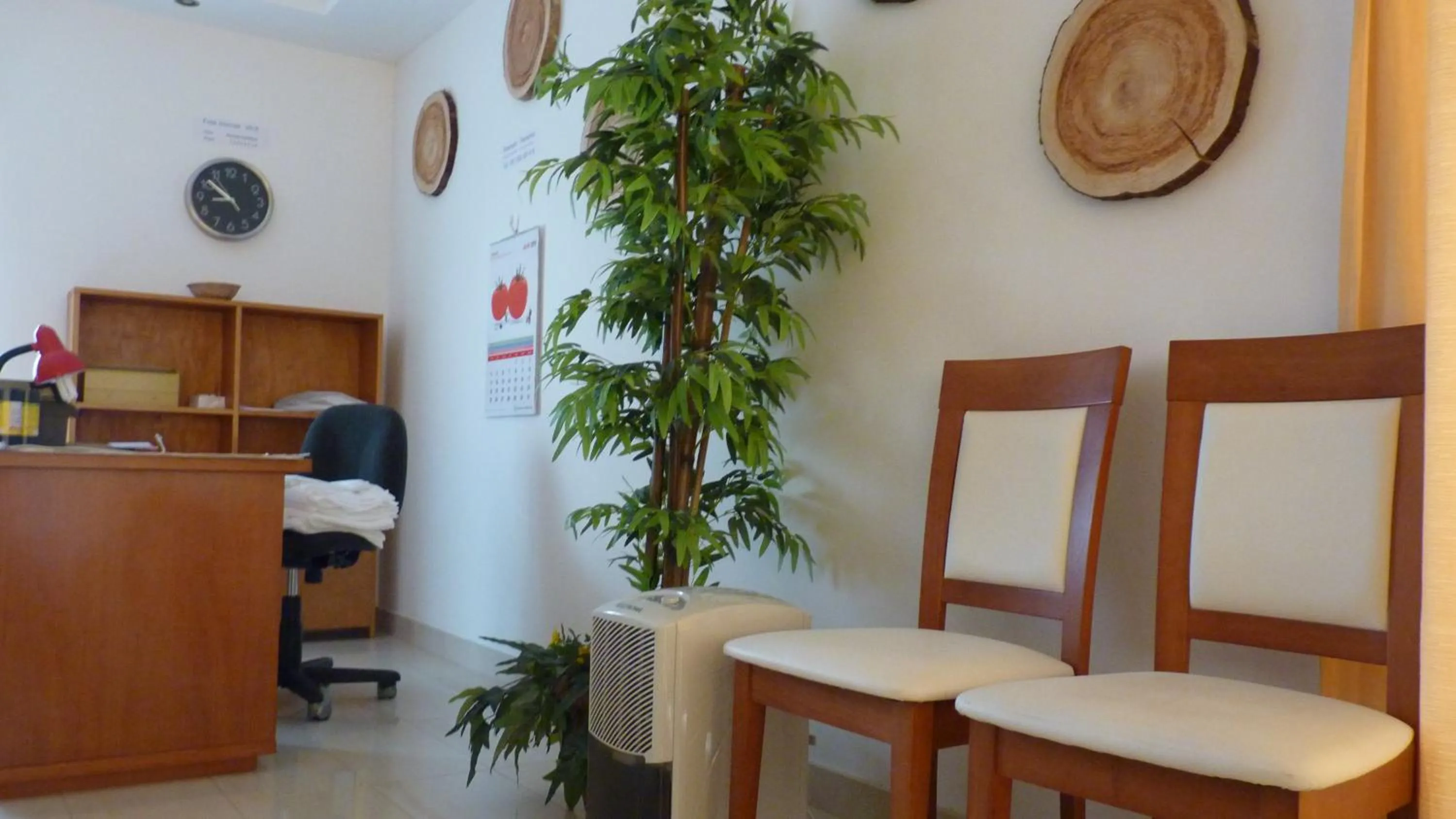 Lobby or reception in AZORES HOLIDAYS HOUSE -B&B - Suites - Self Check-in KEYBOARD