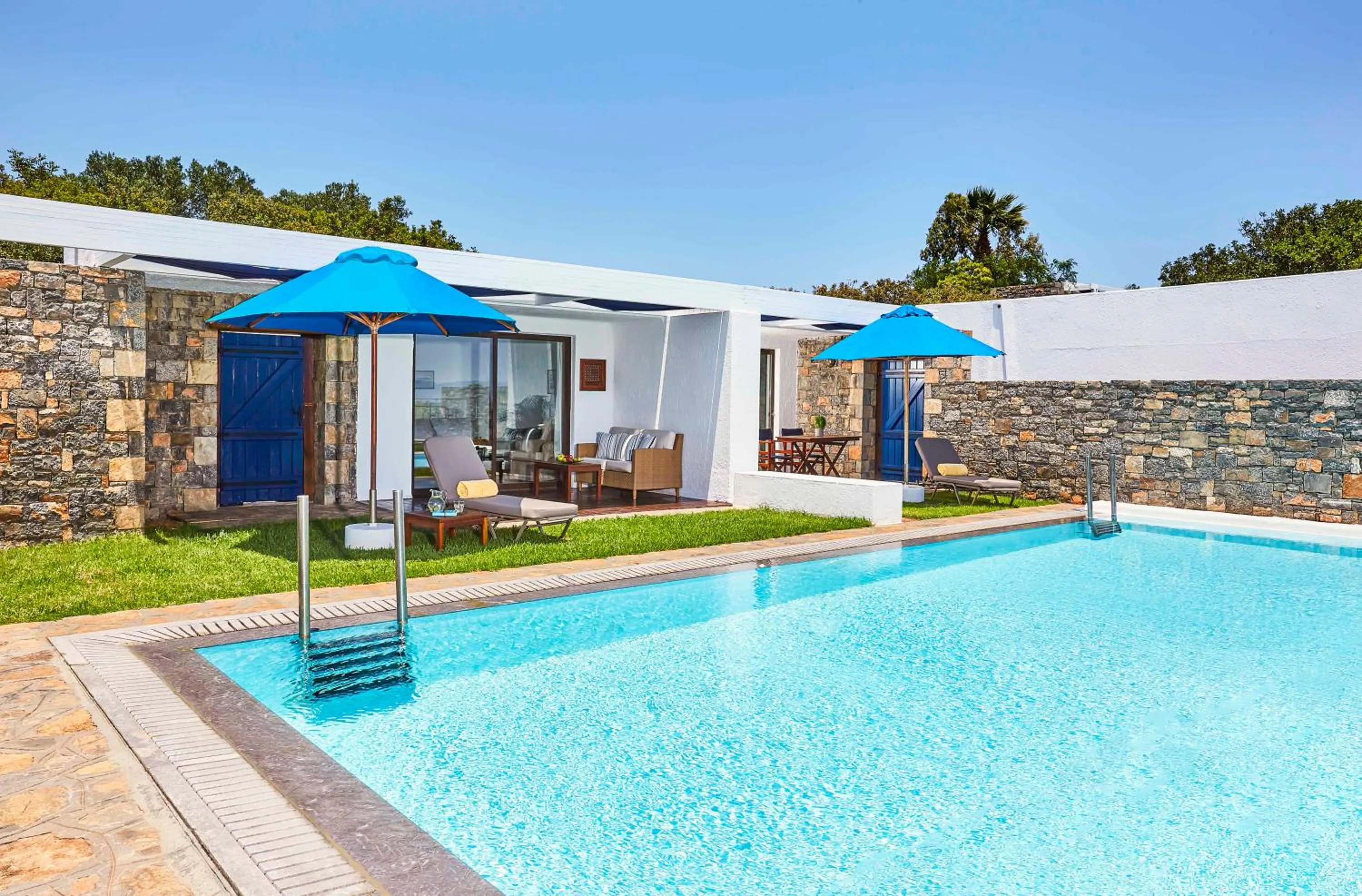 Swimming pool in Elounda Bay Palace, a Member of the Leading Hotels of the World