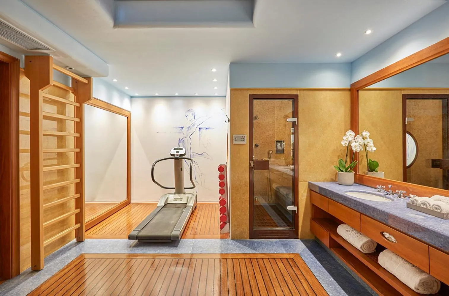Bathroom, Bed in Elounda Beach Hotel & Villas, a Member of the Leading Hotels of the World