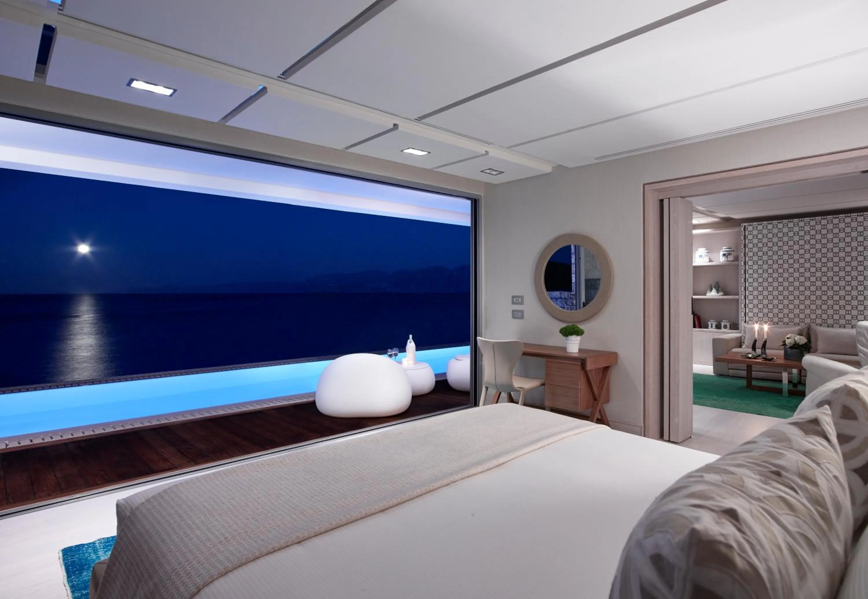 Balcony/Terrace, Bed in Elounda Beach Hotel & Villas, a Member of the Leading Hotels of the World