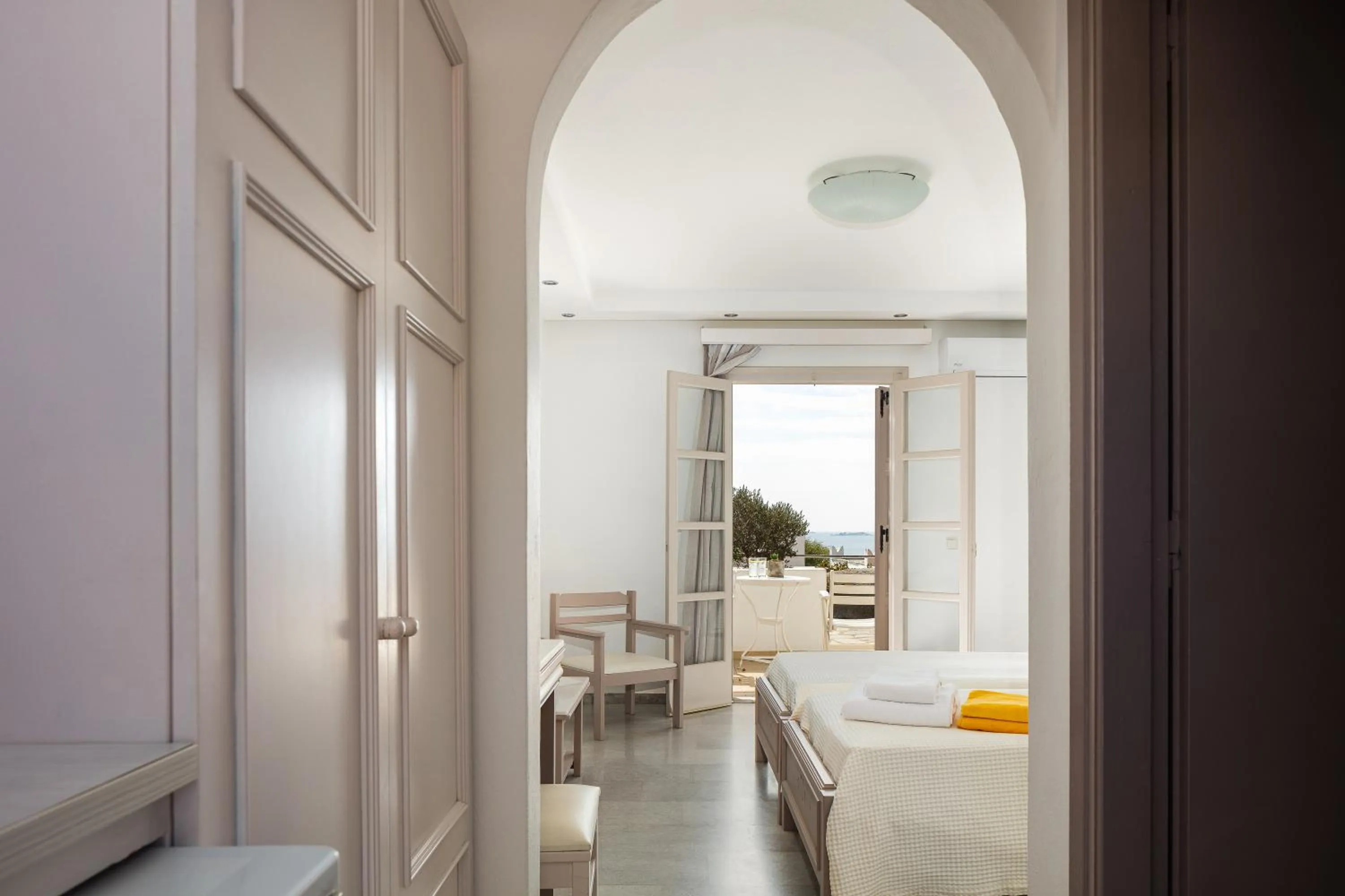 Bed in Kavuras Village Hotel & Suites