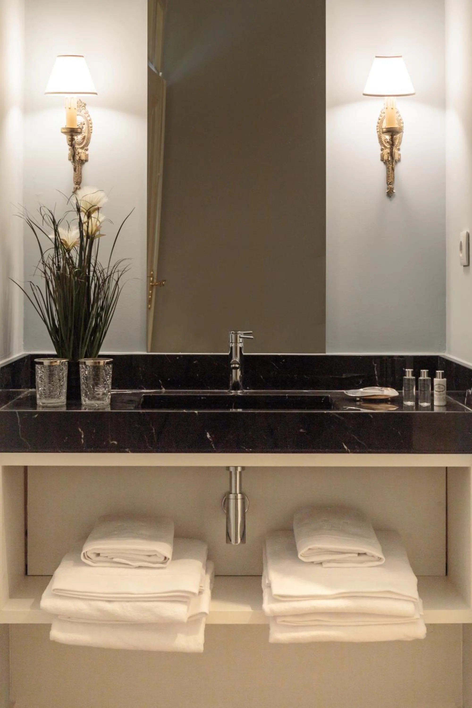 Bathroom in Dear Lisbon - Palace Chiado Suites