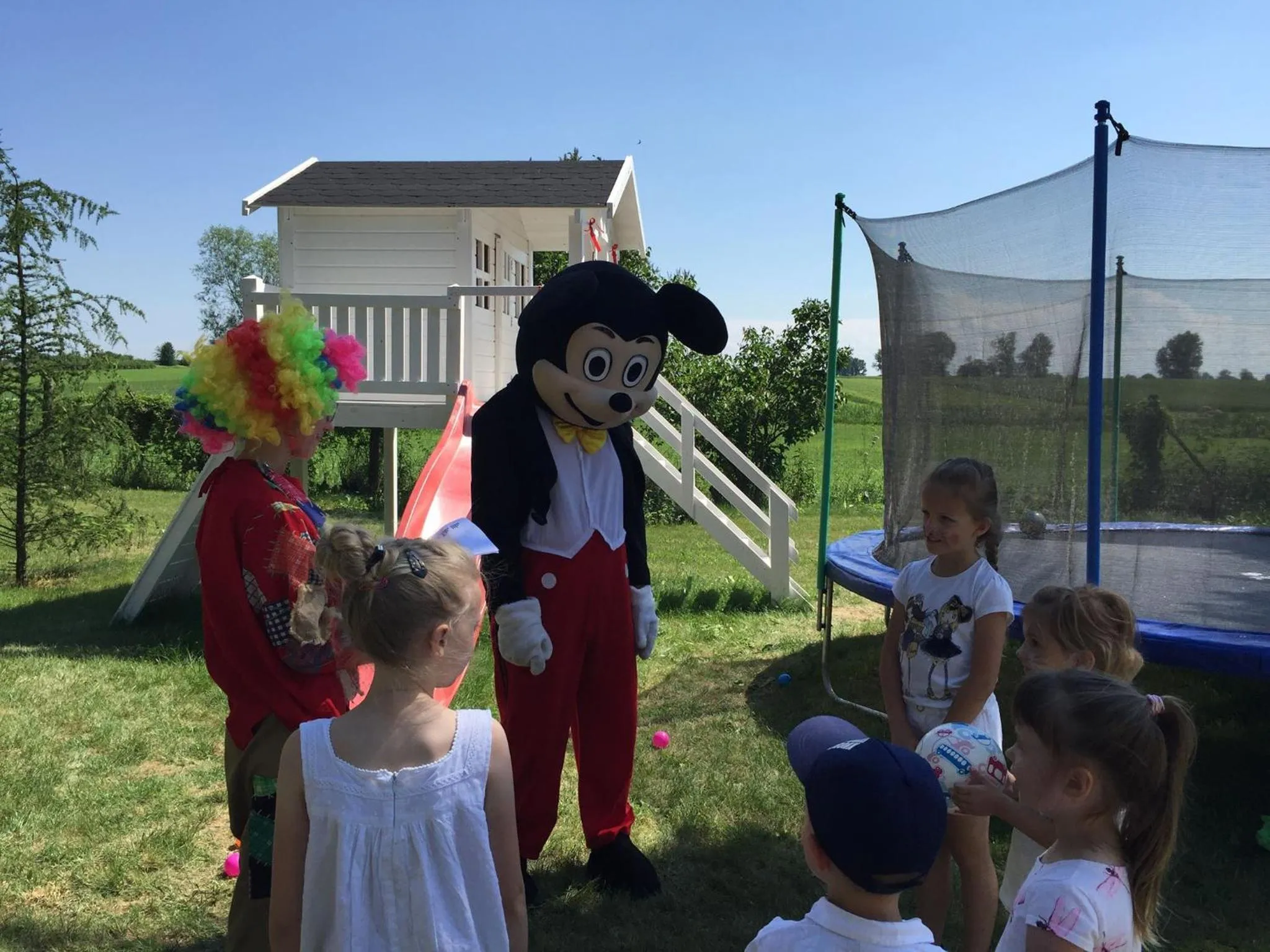 Children play ground in Pałac w Orli - pokoje, restauracja