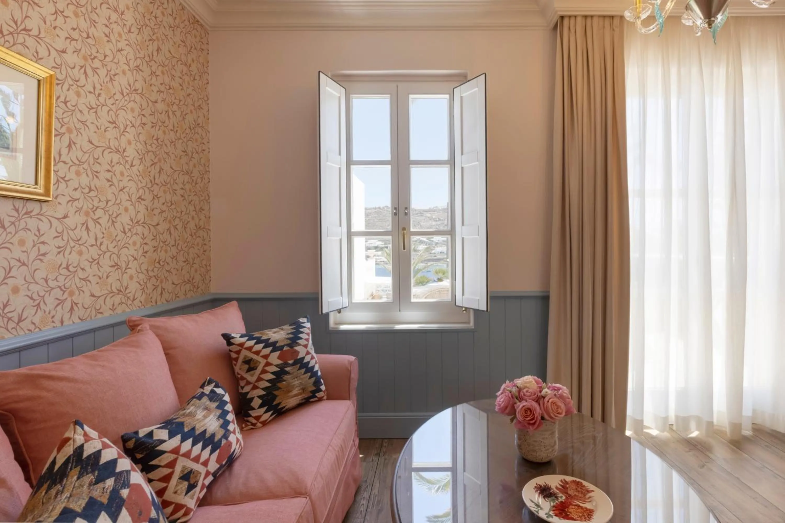 Bedroom in Dorion Hotel