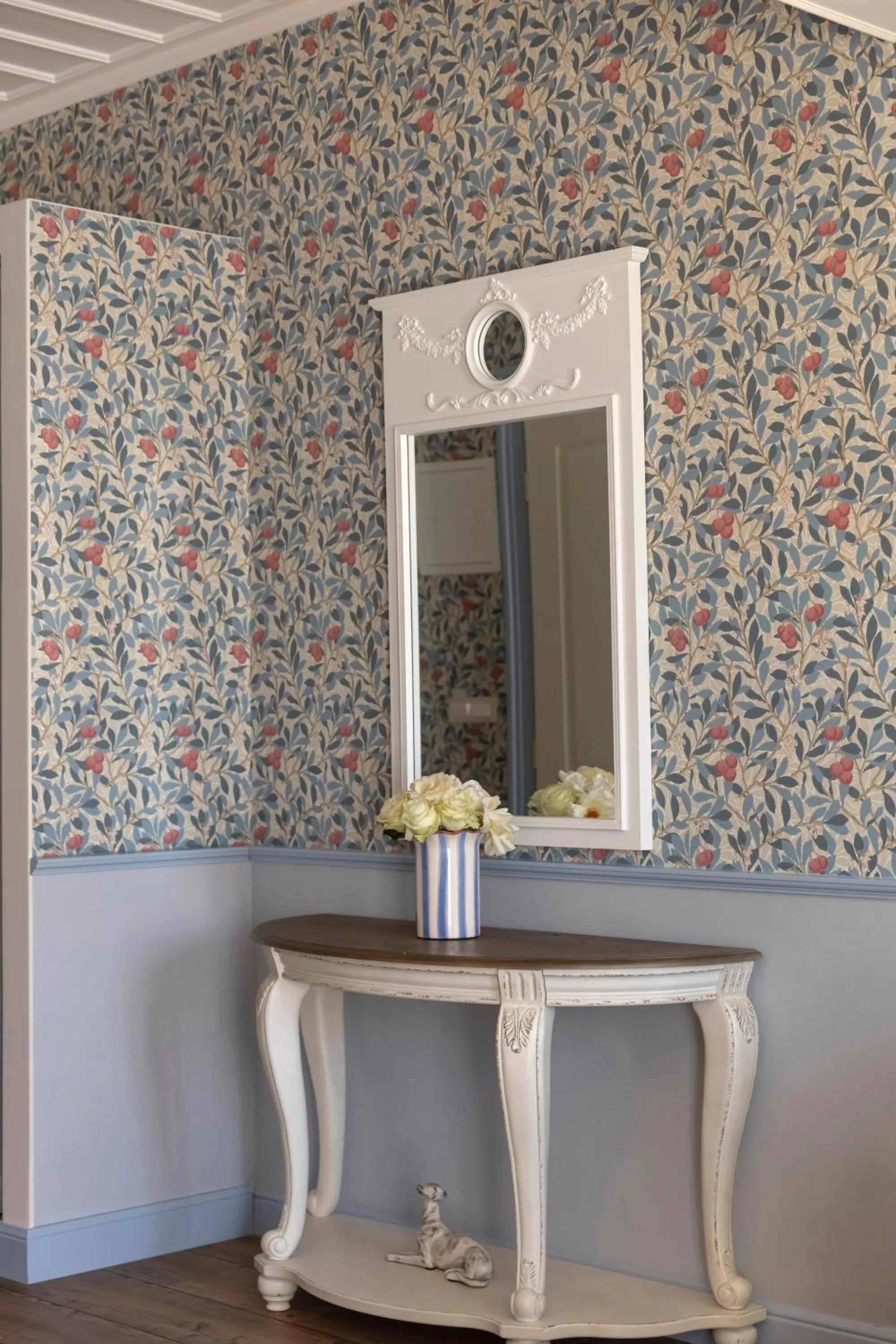 Bedroom in Dorion Hotel