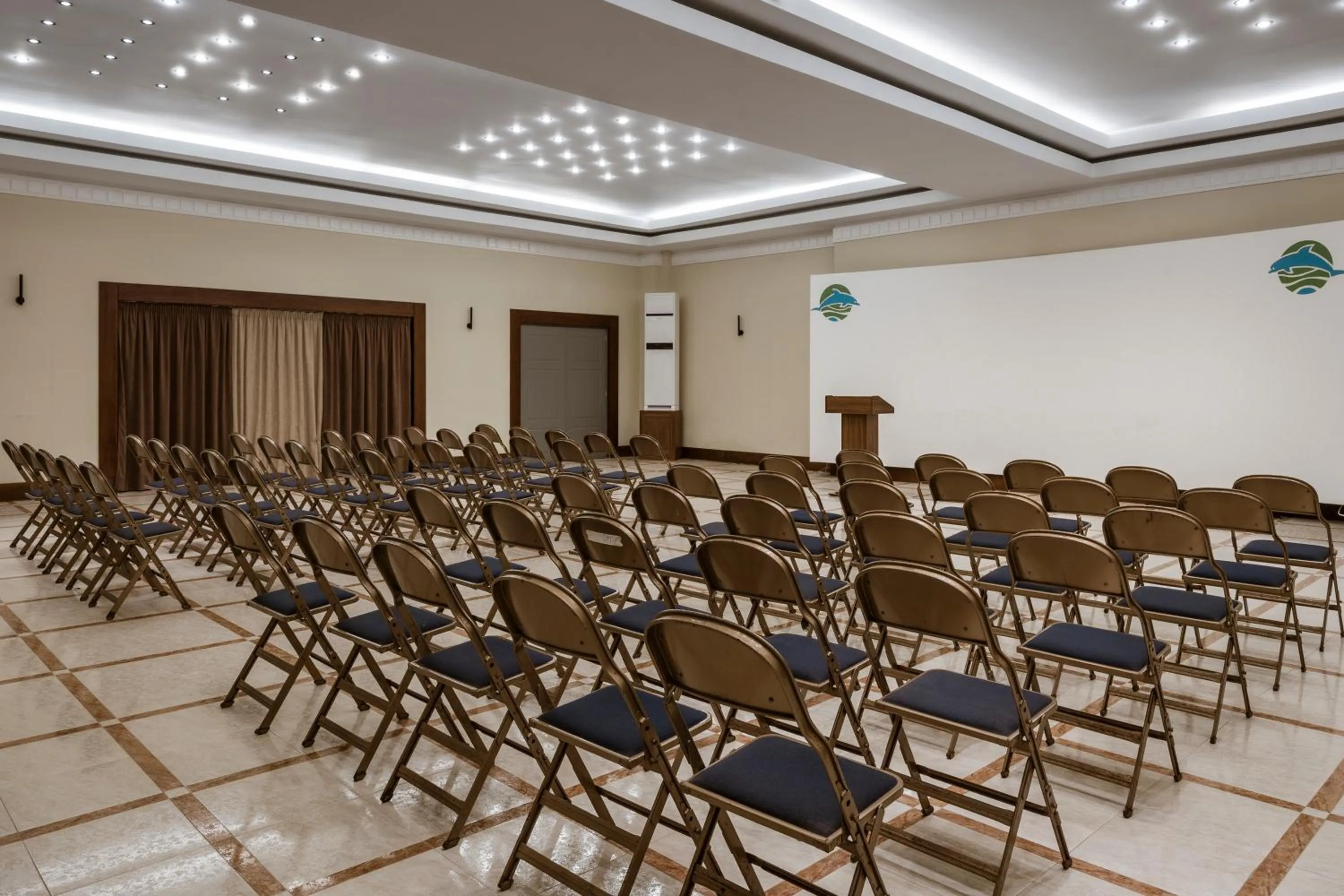 Meeting/conference room in Dolphin Bay Seaside Resort & Suites