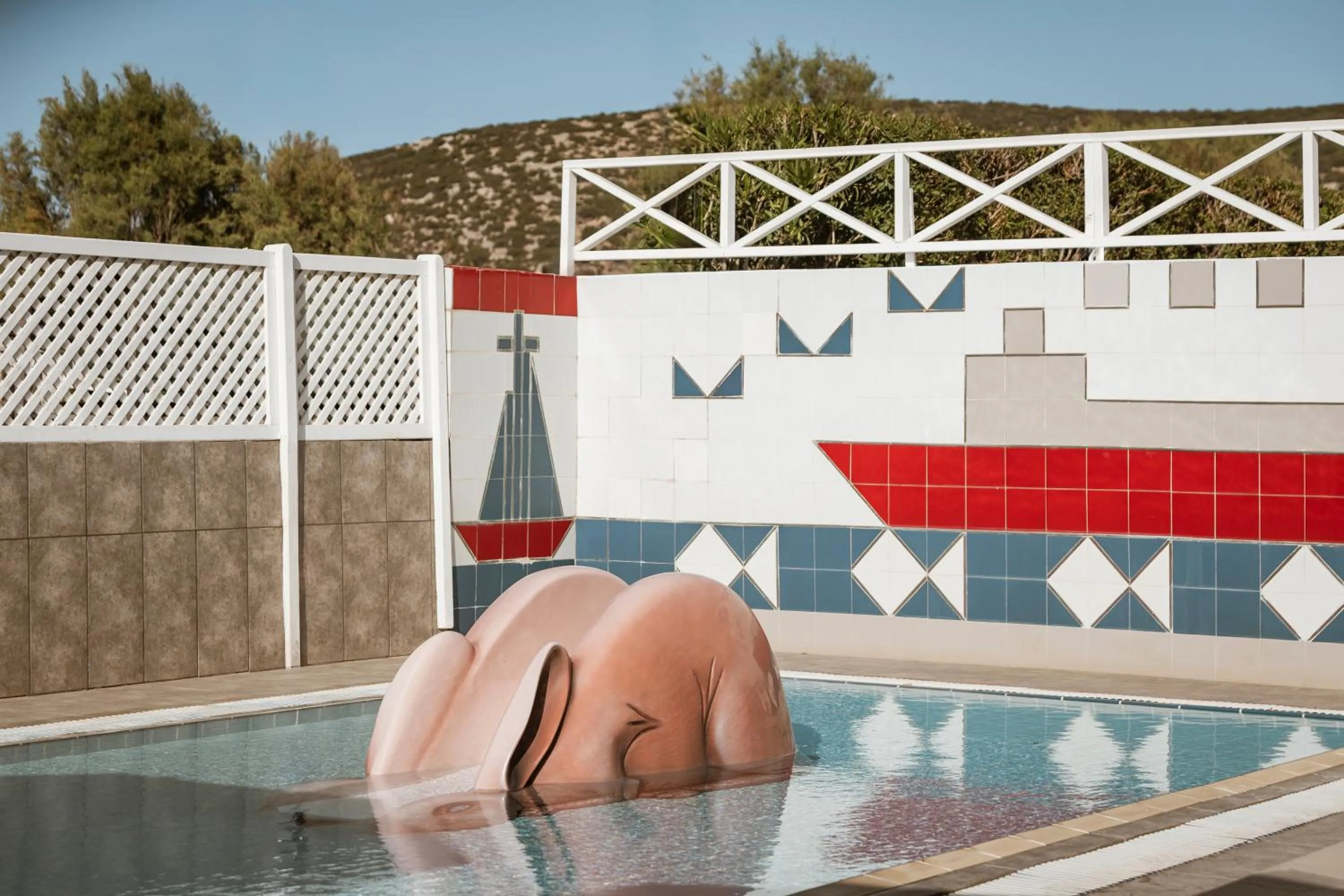 Swimming pool in Dolphin Bay Seaside Resort & Suites