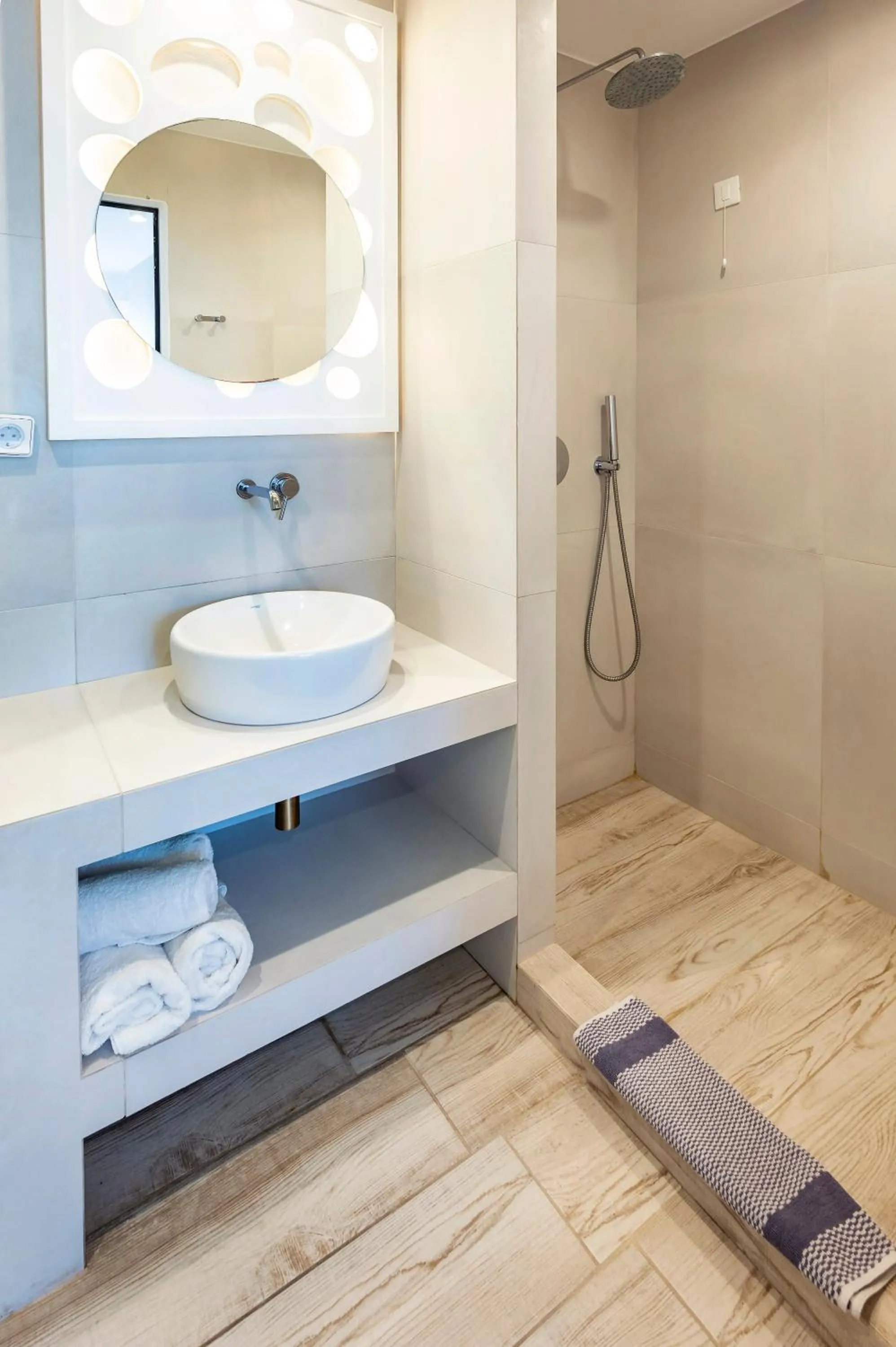 Bathroom in Smy Mediterranean White Santorini