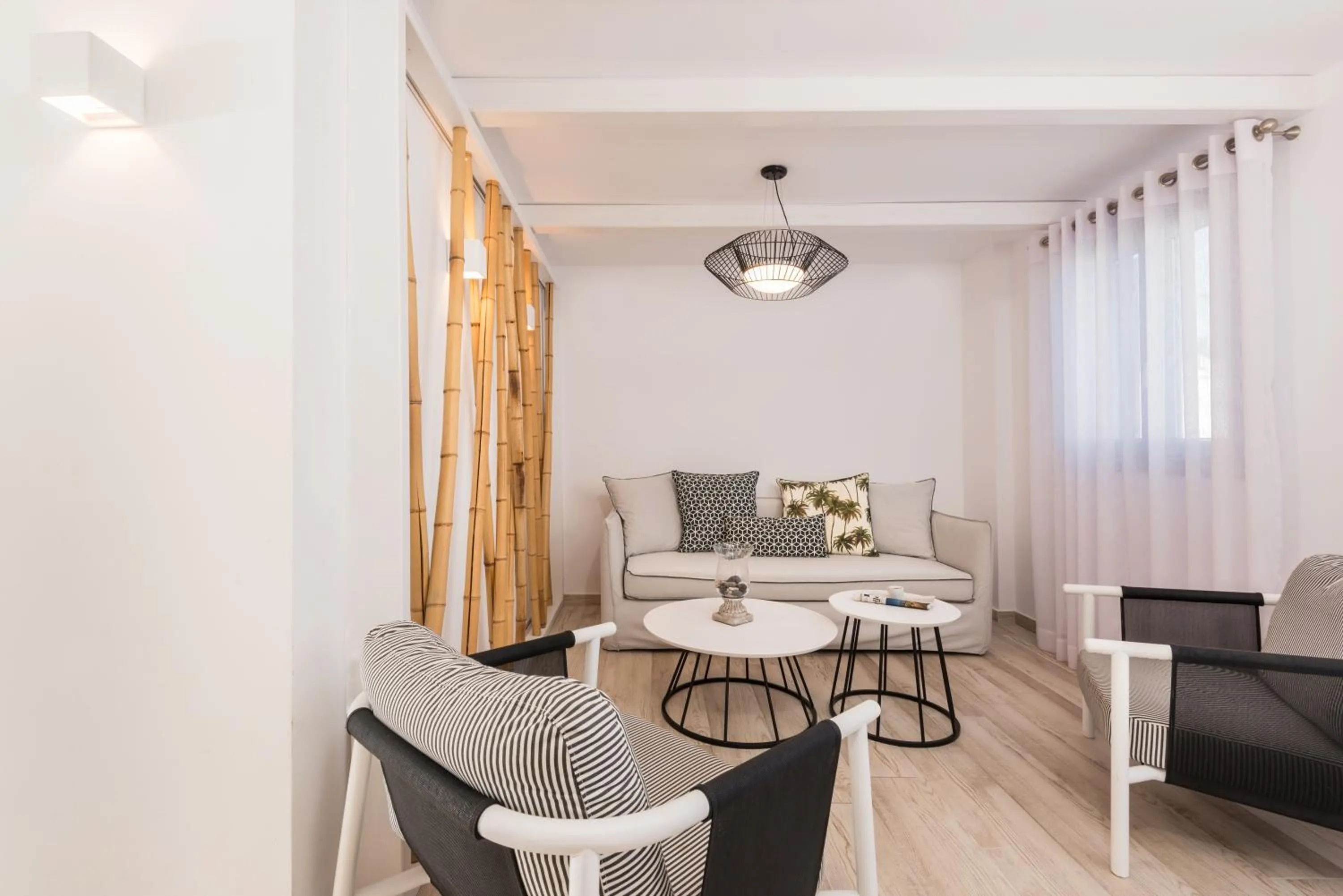 Living room in Smy Mediterranean White Santorini