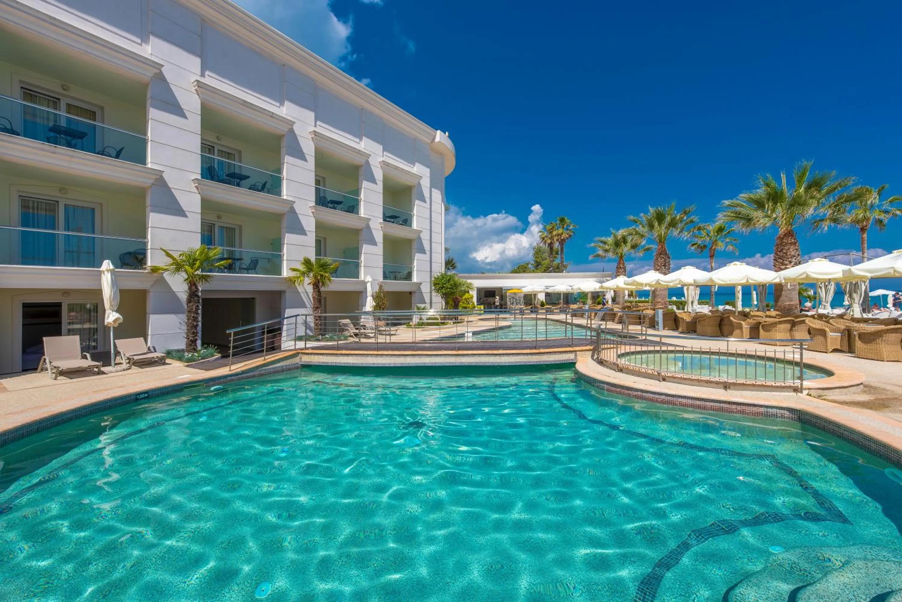 Swimming pool in Elinotel Apolamare Hotel