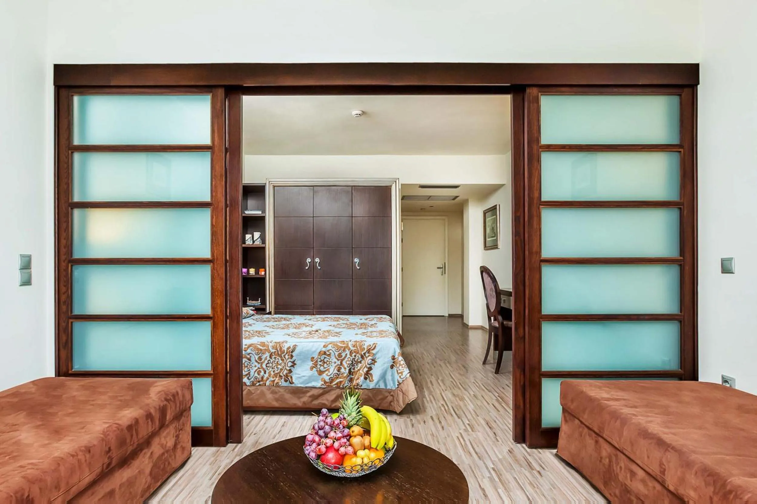 Photo of the whole room in Elinotel Apolamare Hotel