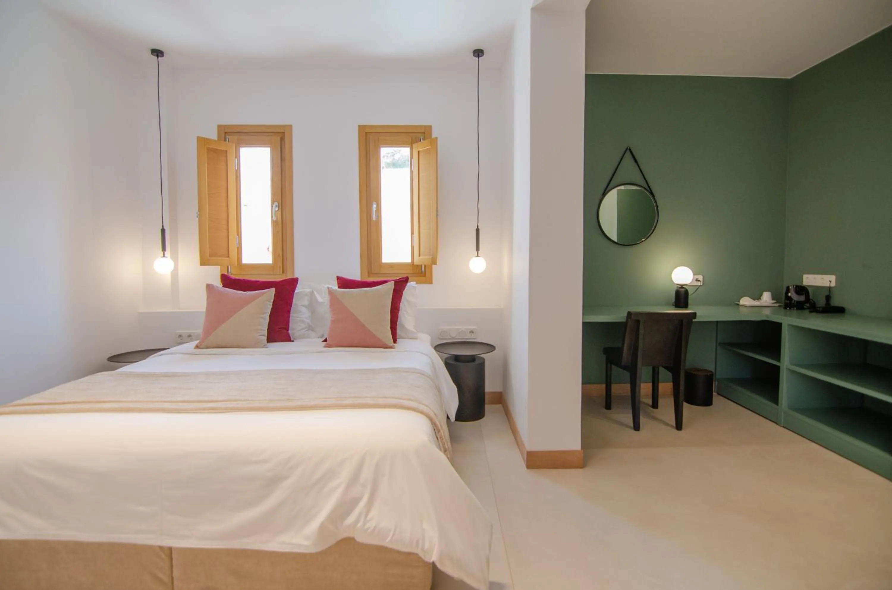 Bedroom, Bed in Dionysos Seaside Resort Ios