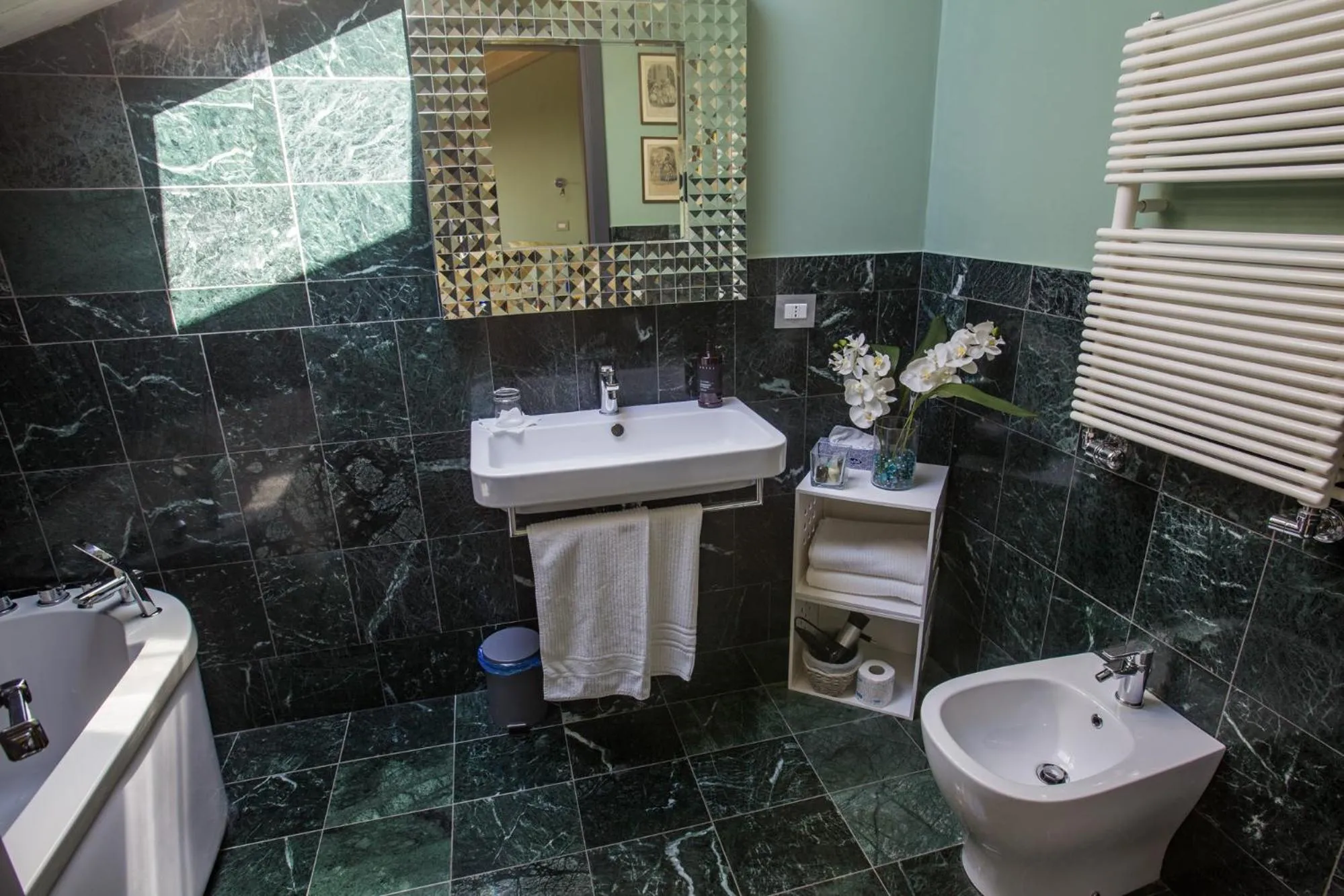 Hot Tub in Palazzo del Senatore