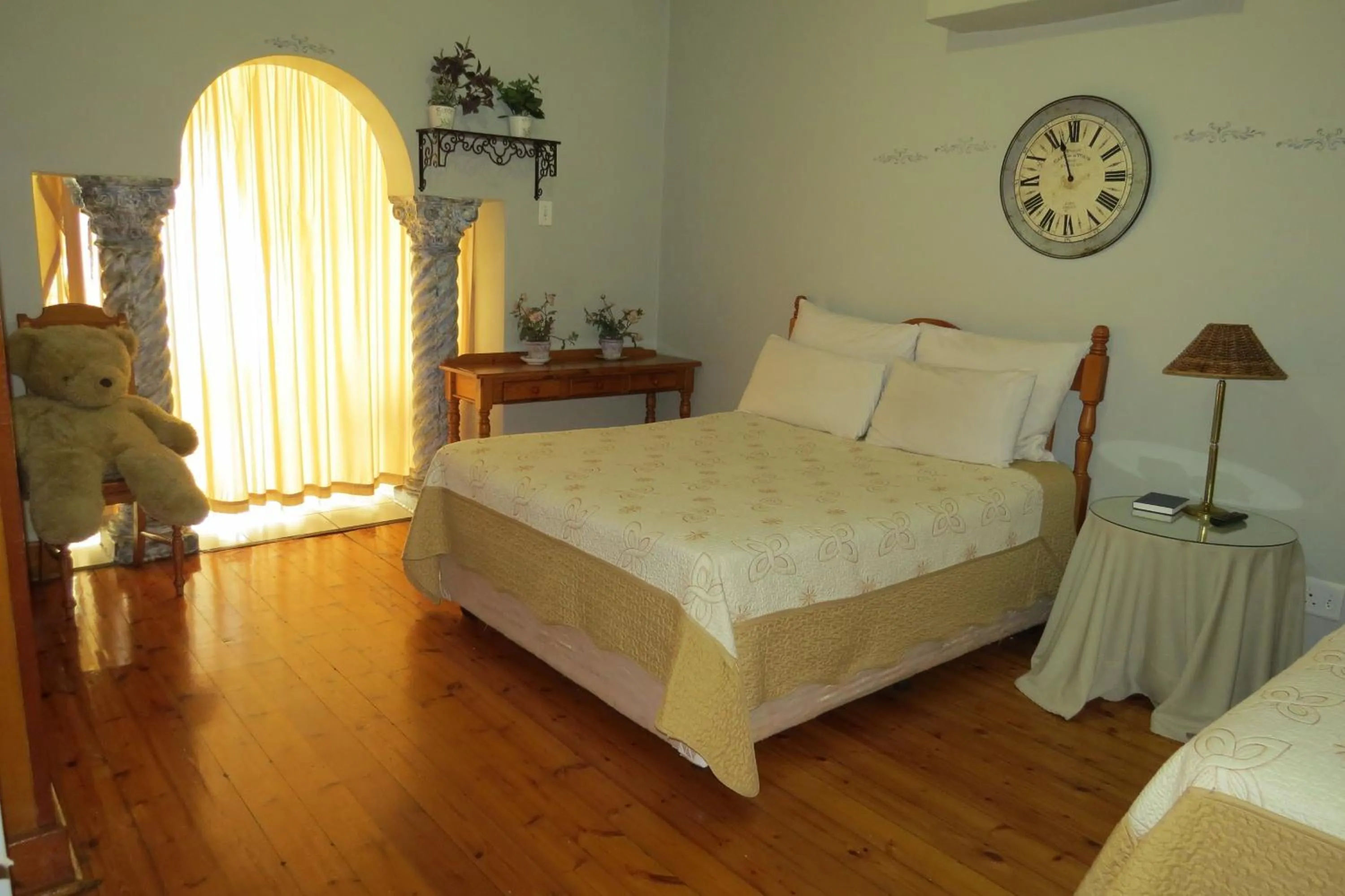 Bed in Lajava Guest Lodge