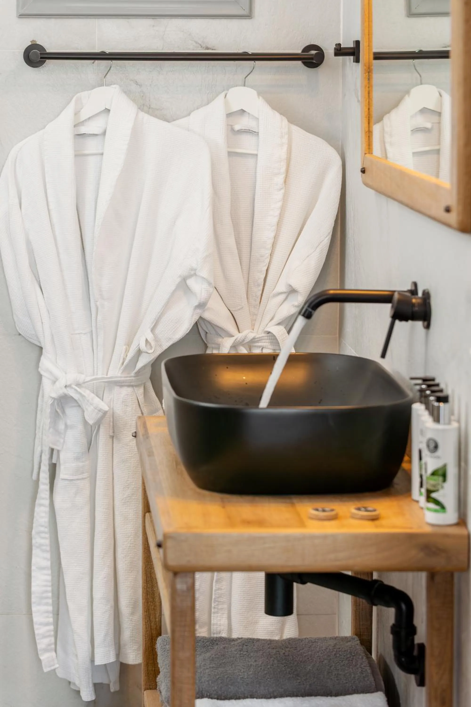 Bathroom in Thermes Luxury Villas And Spa
