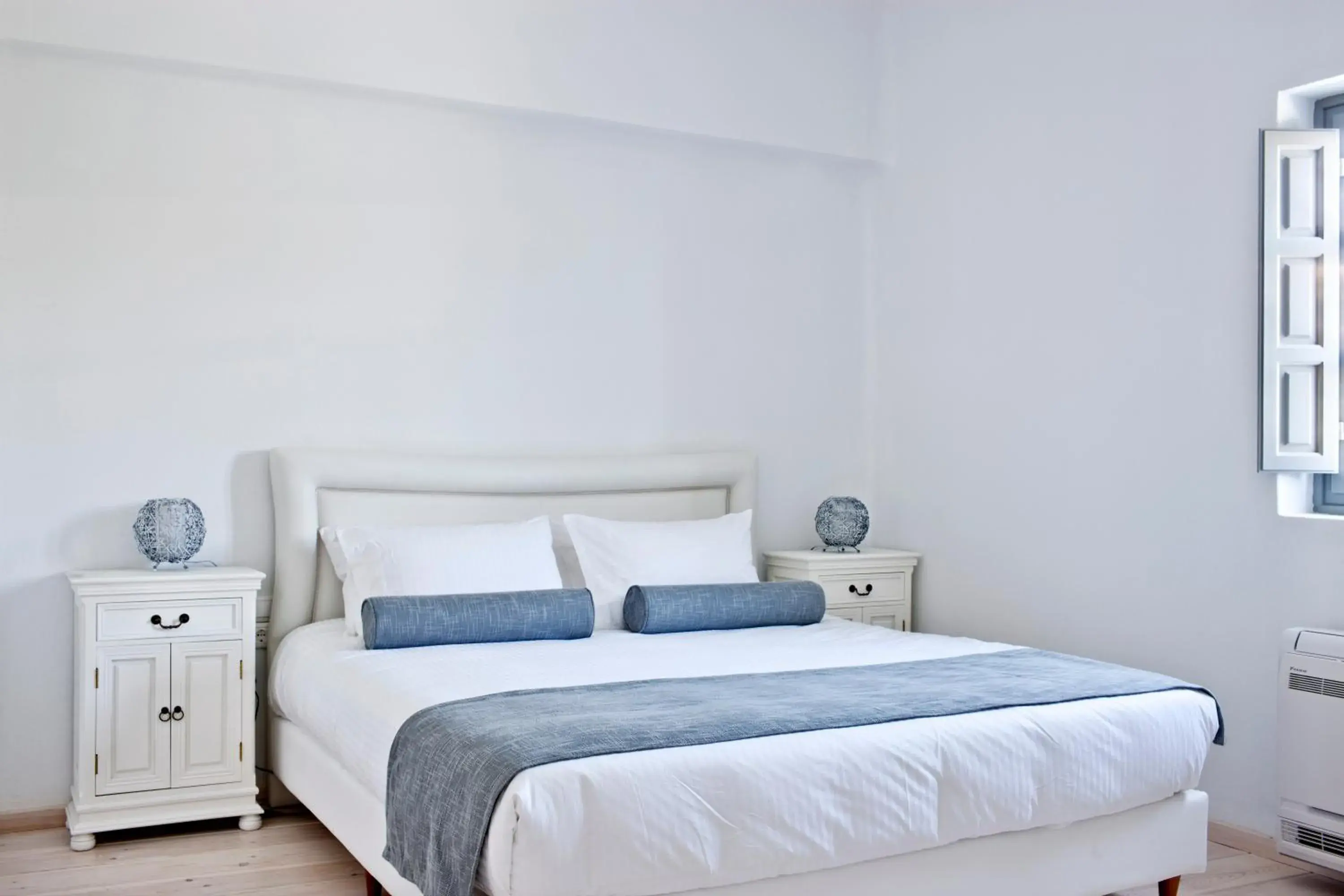 Three-Bedroom Villa with Private Pool in Thermes Luxury Villas And Spa Three-Bedroom Villa with Private Pool in Thermes Luxury Villas And Spa