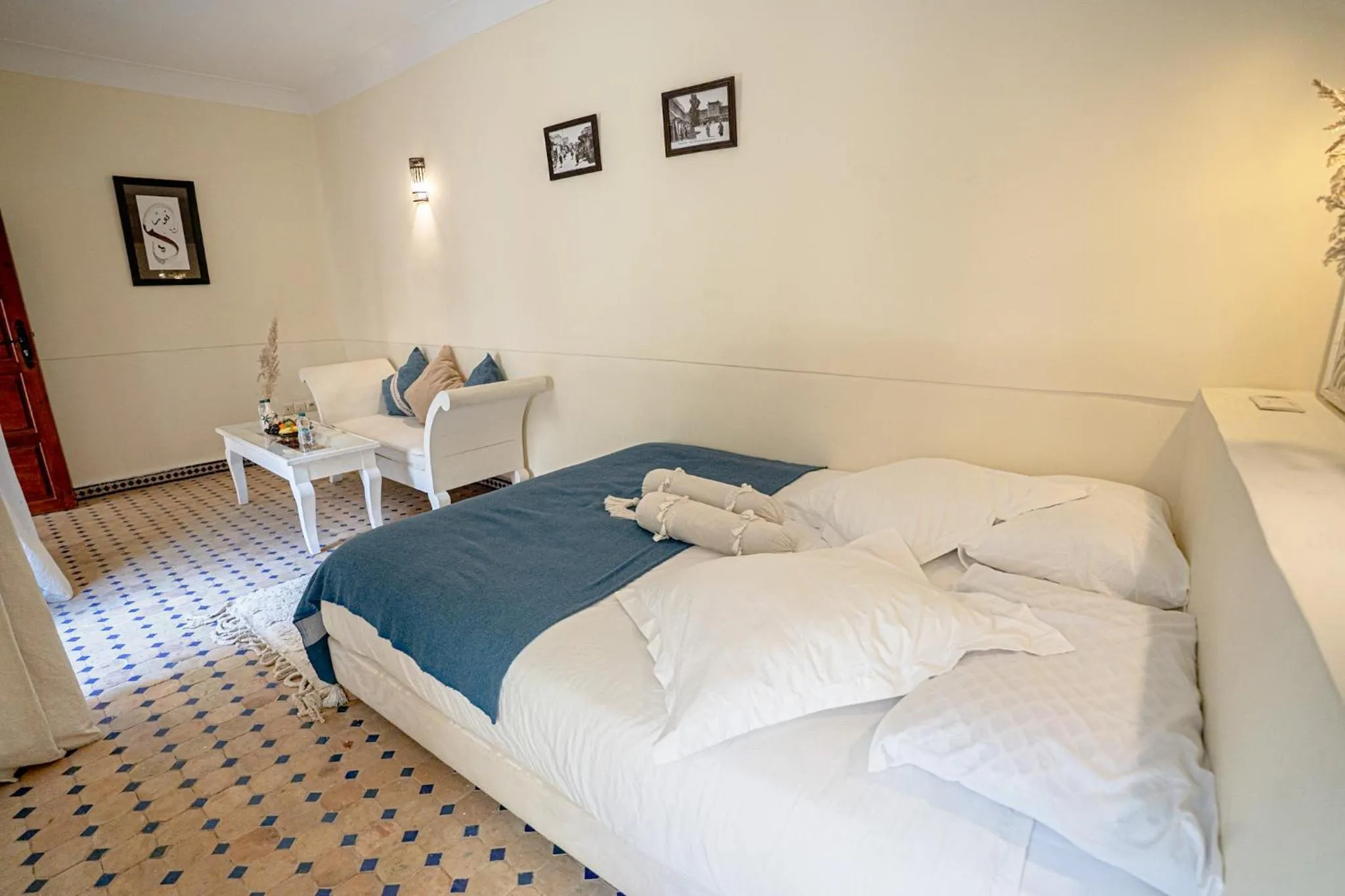 Property building, Bed in Riad Chams Marrakech