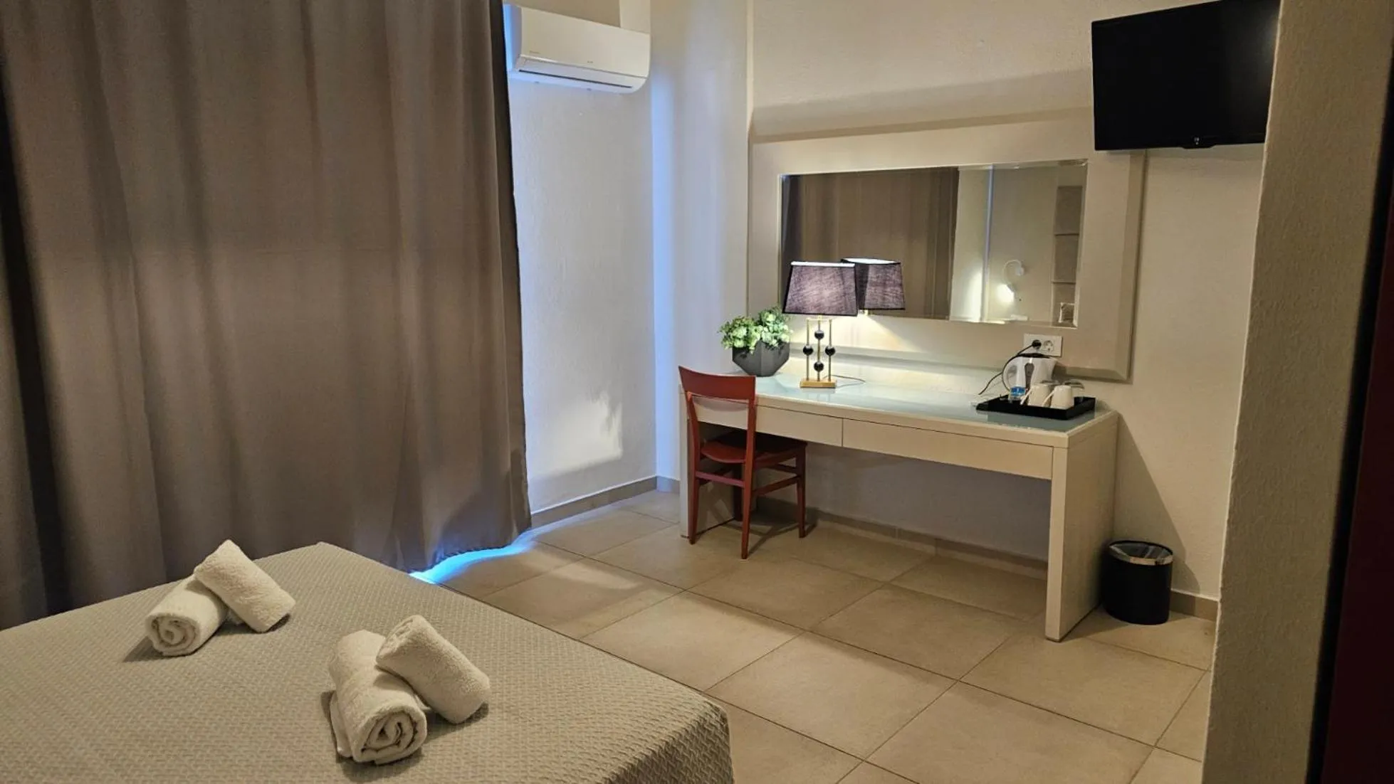 Atlantis Boutique City Hotel