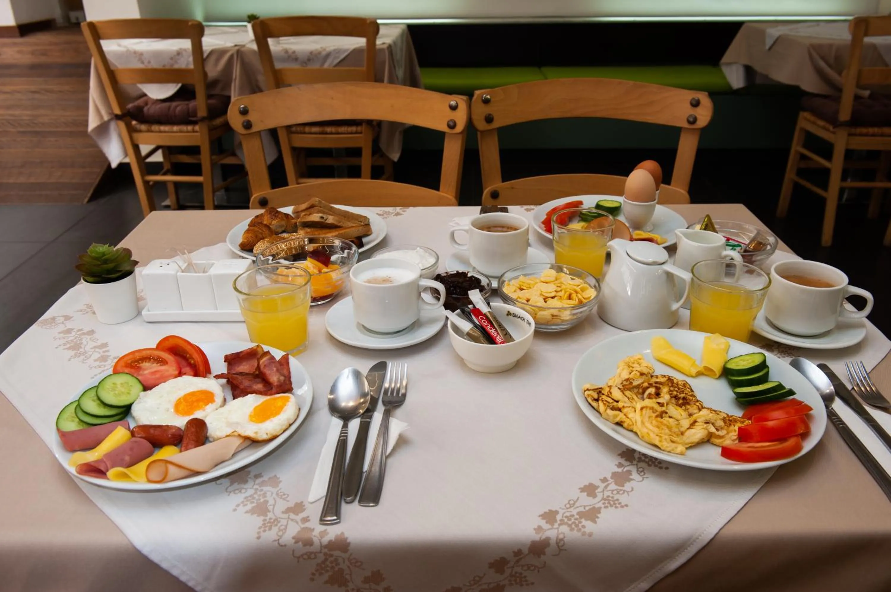 Breakfast in Atlantis Boutique City Hotel