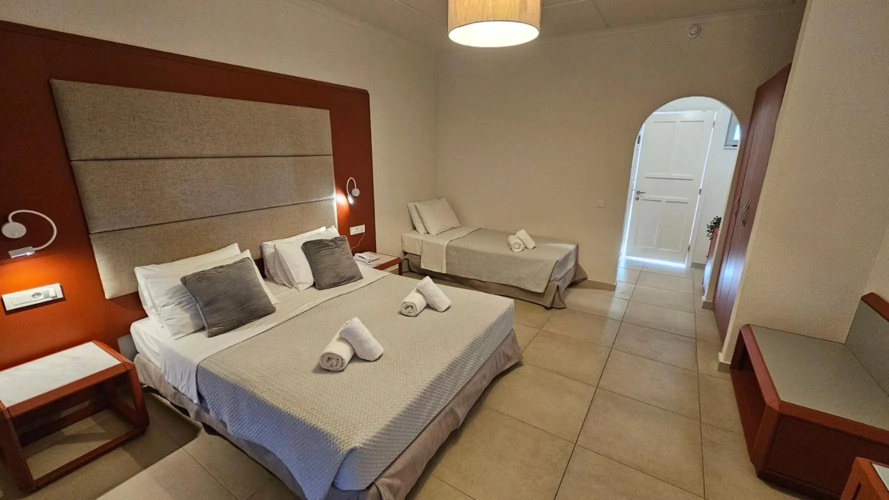 Atlantis Boutique City Hotel