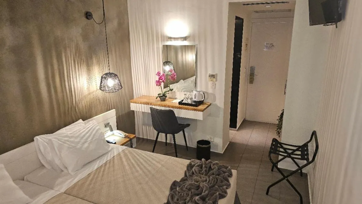 Atlantis Boutique City Hotel