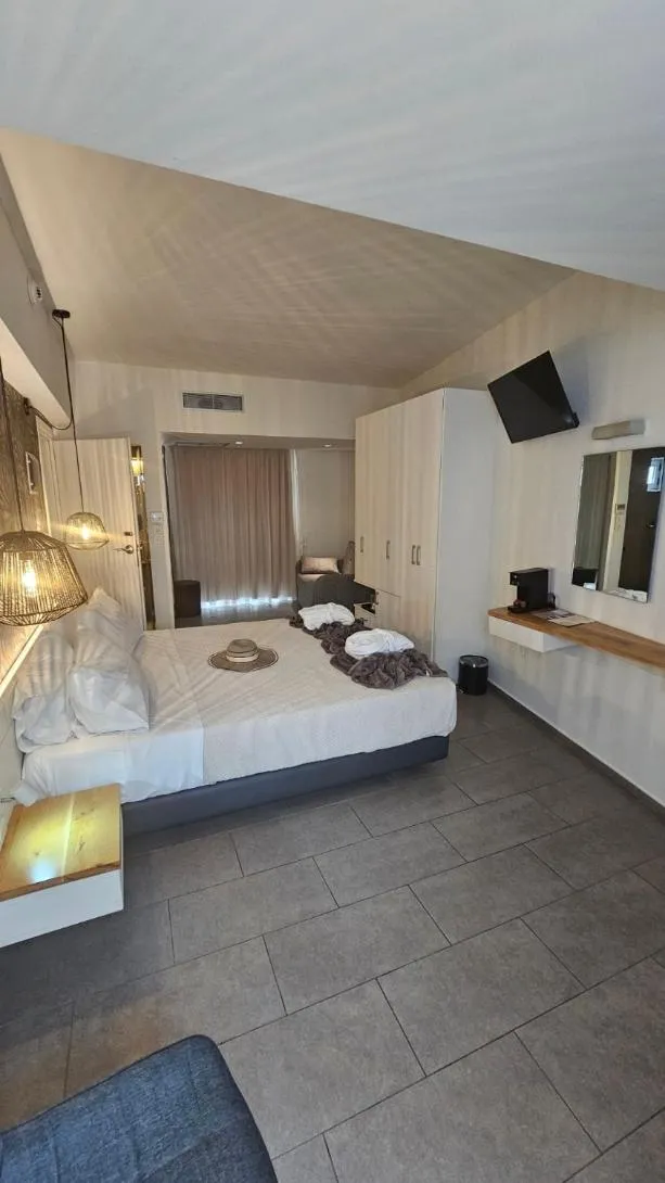 Atlantis Boutique City Hotel