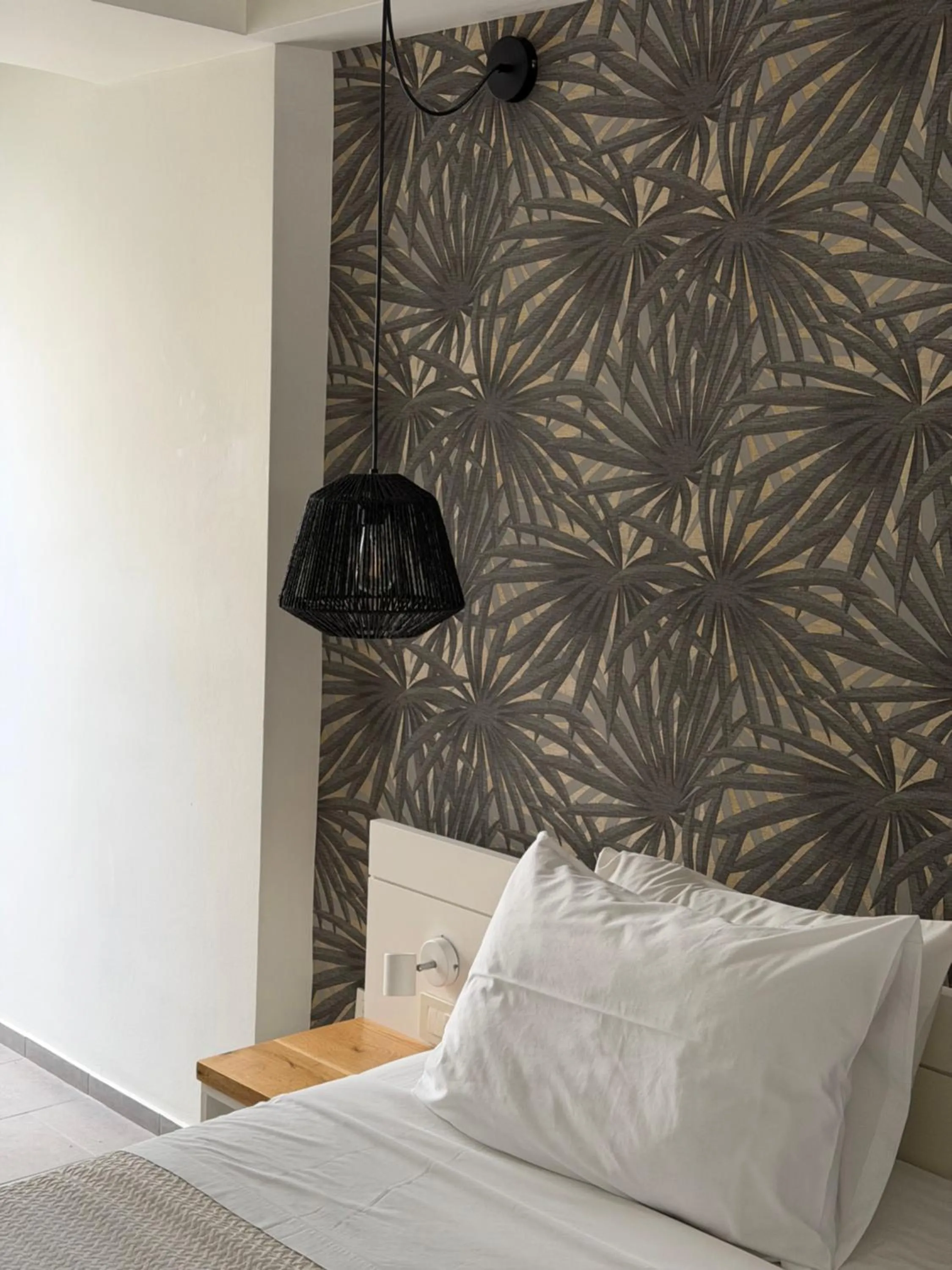 Bedroom, Bed in Atlantis Boutique City Hotel