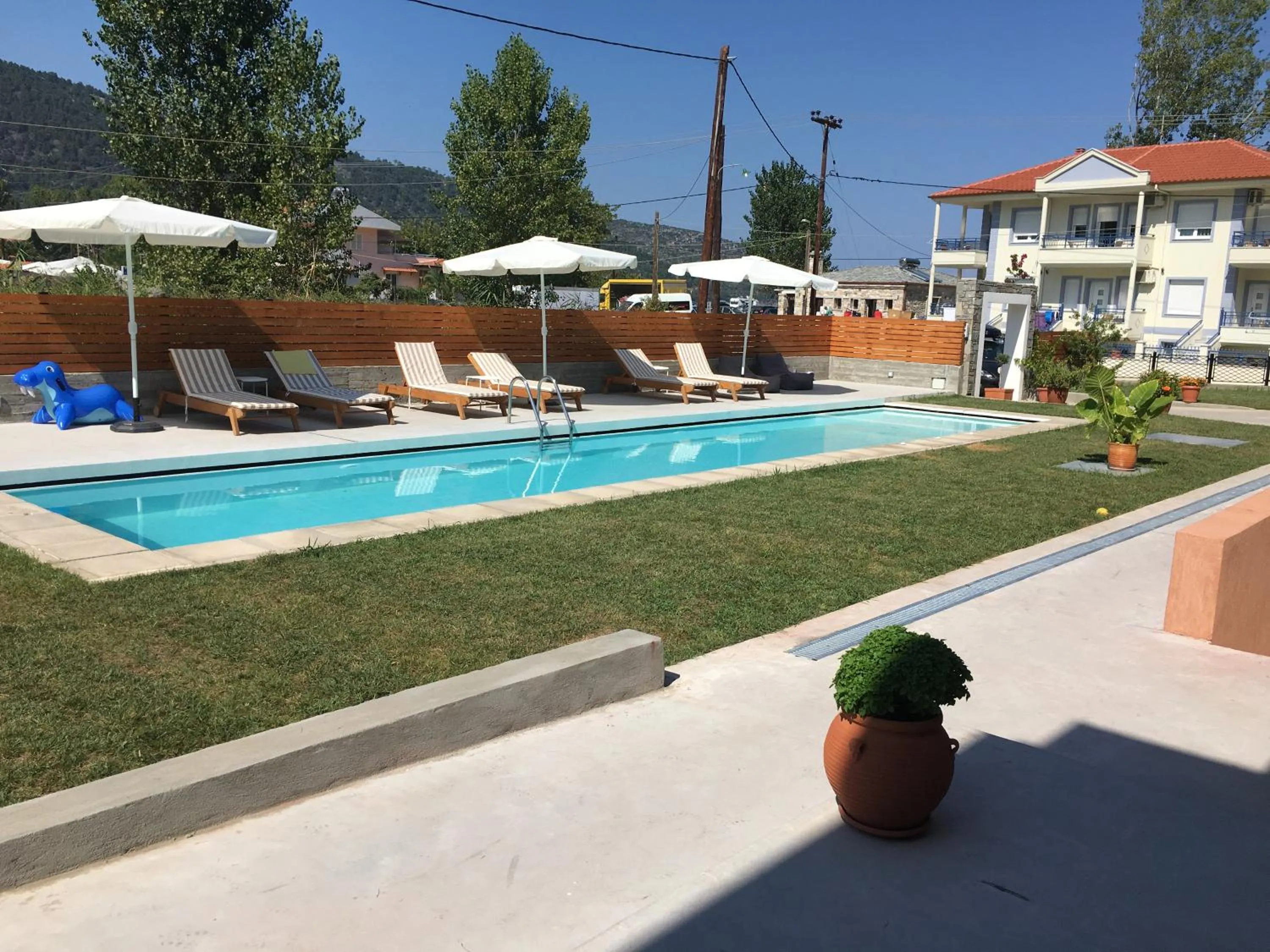 Pool view in Anthelia
