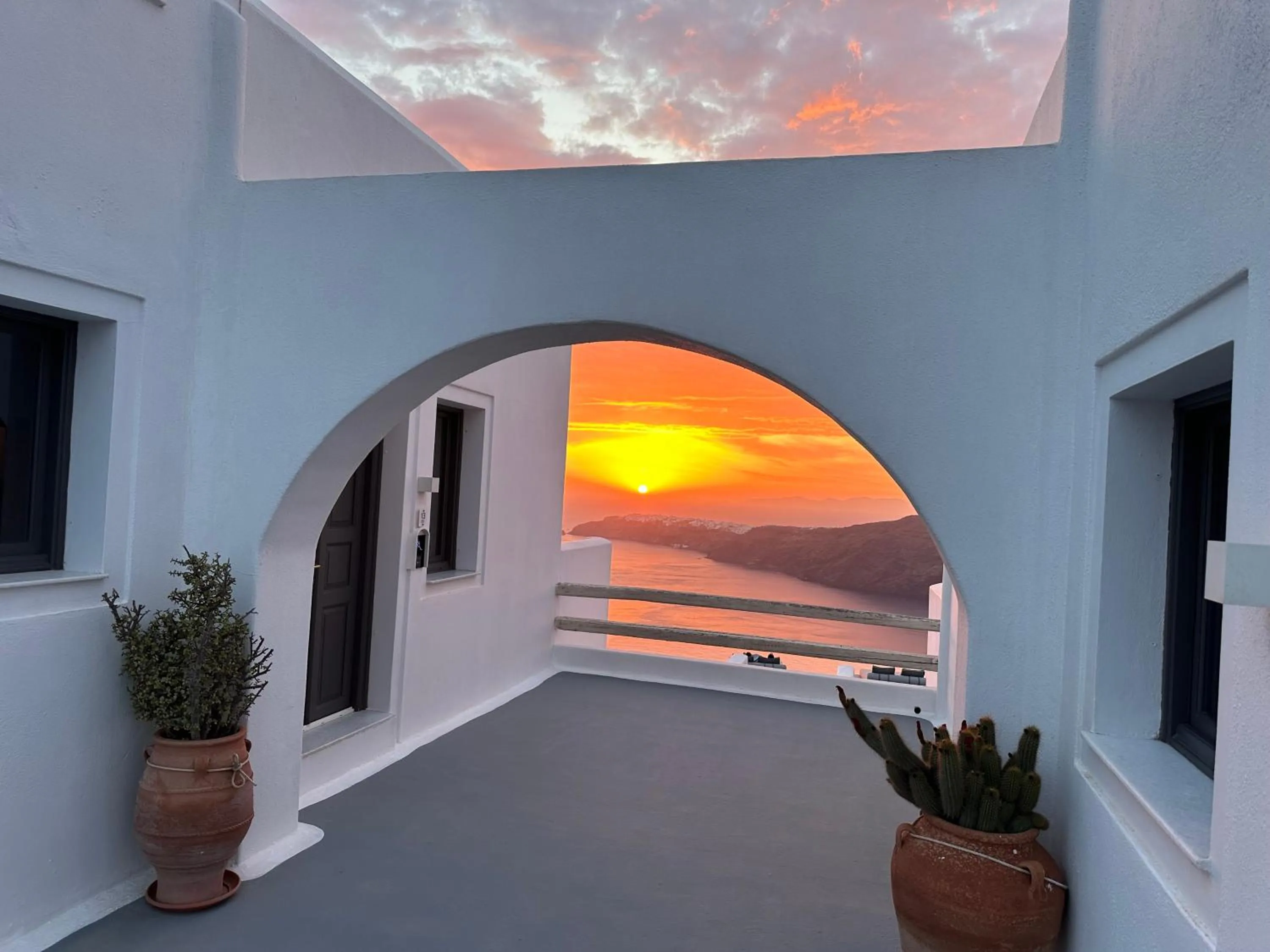 Sunset in Caldera's Memories