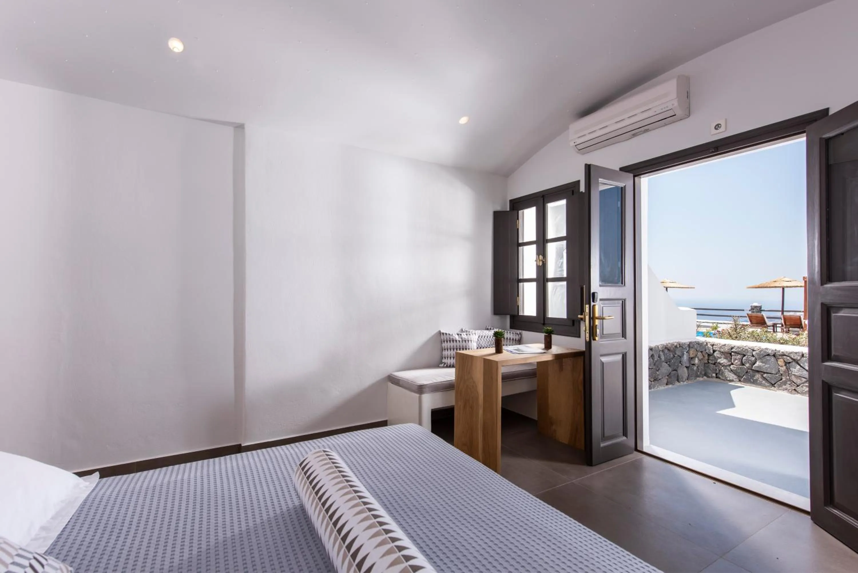 Time of day, Bed in Caldera's Memories