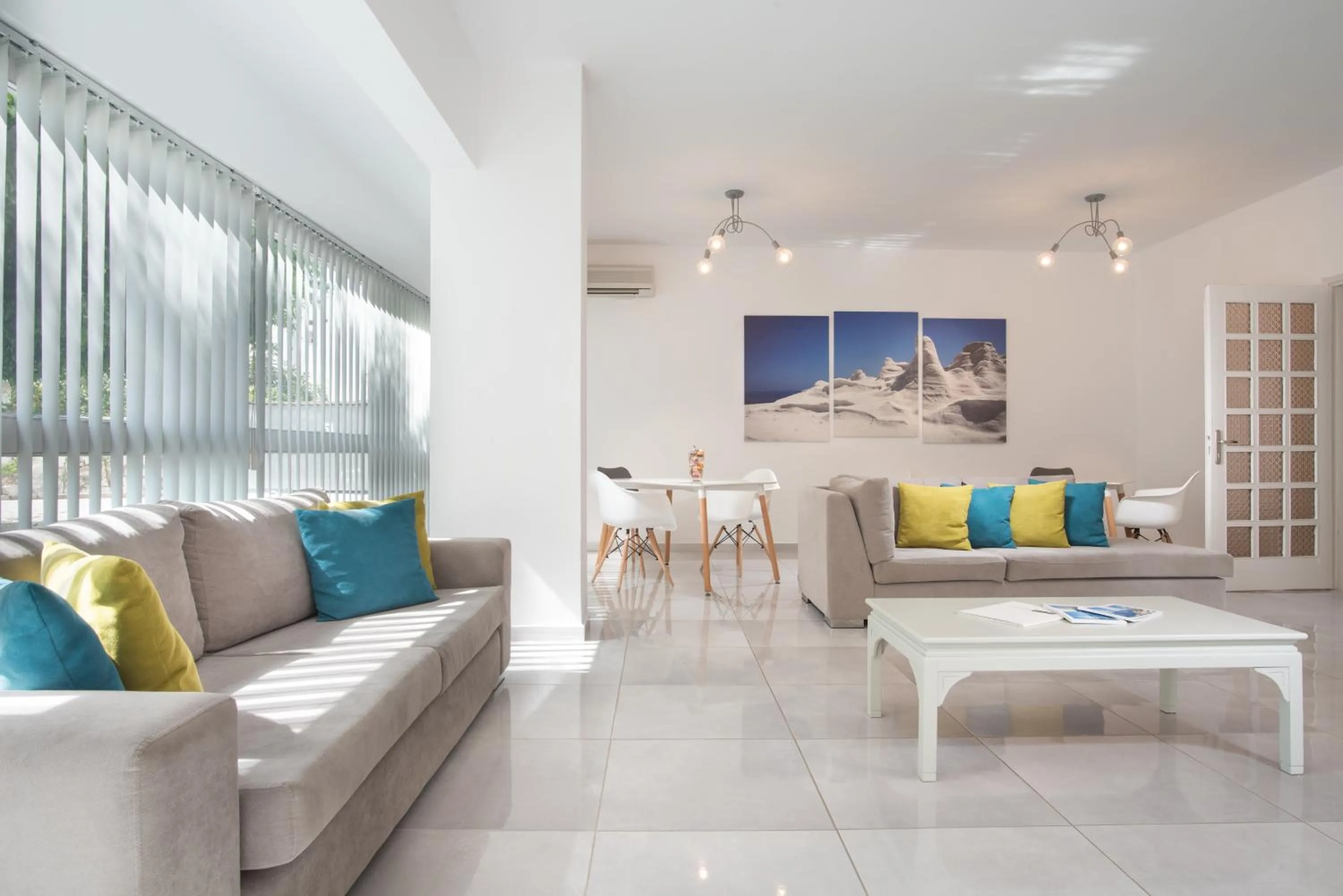 Lobby or reception in Milos Hotel