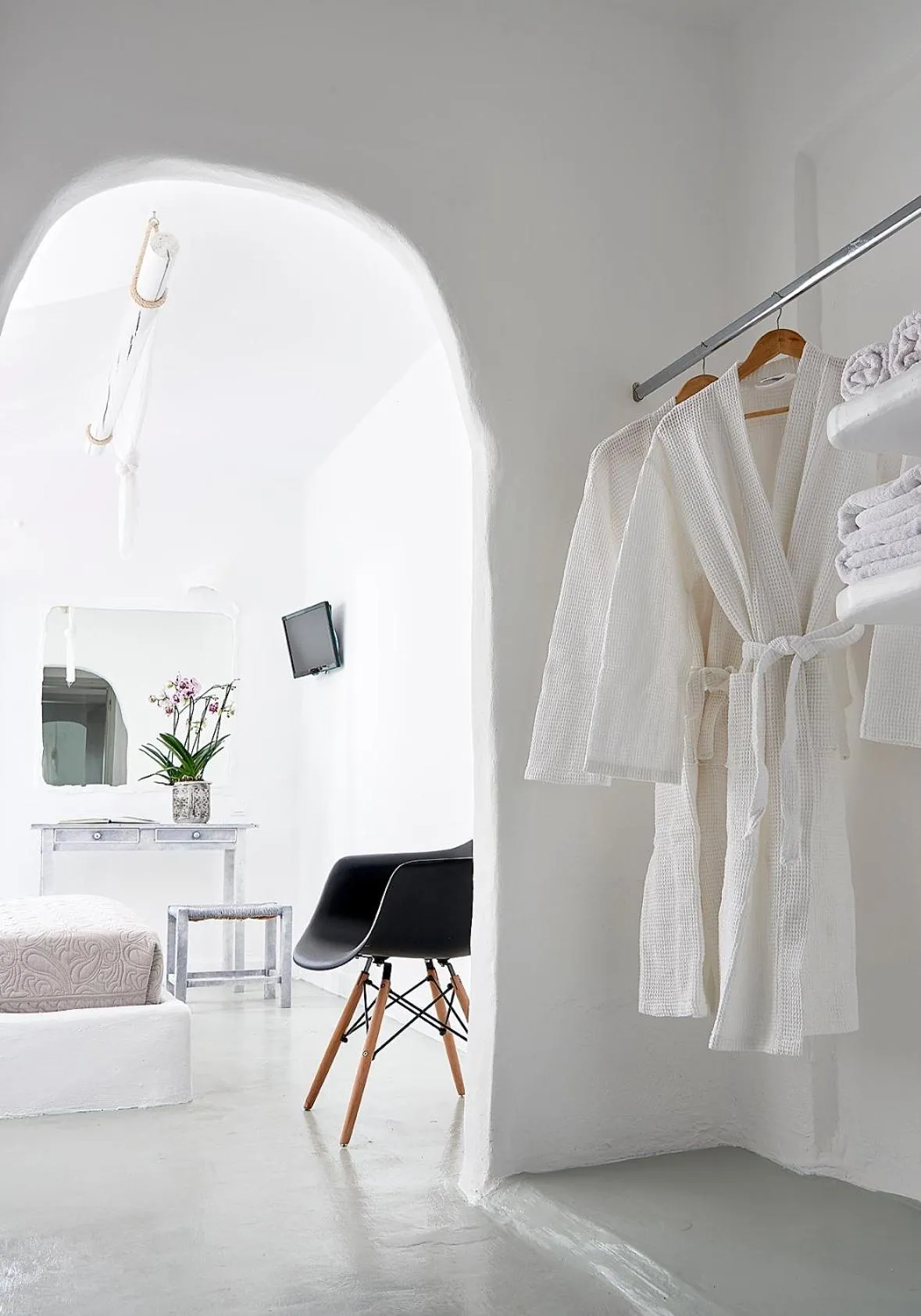 Photo of the whole room in Milos Hotel