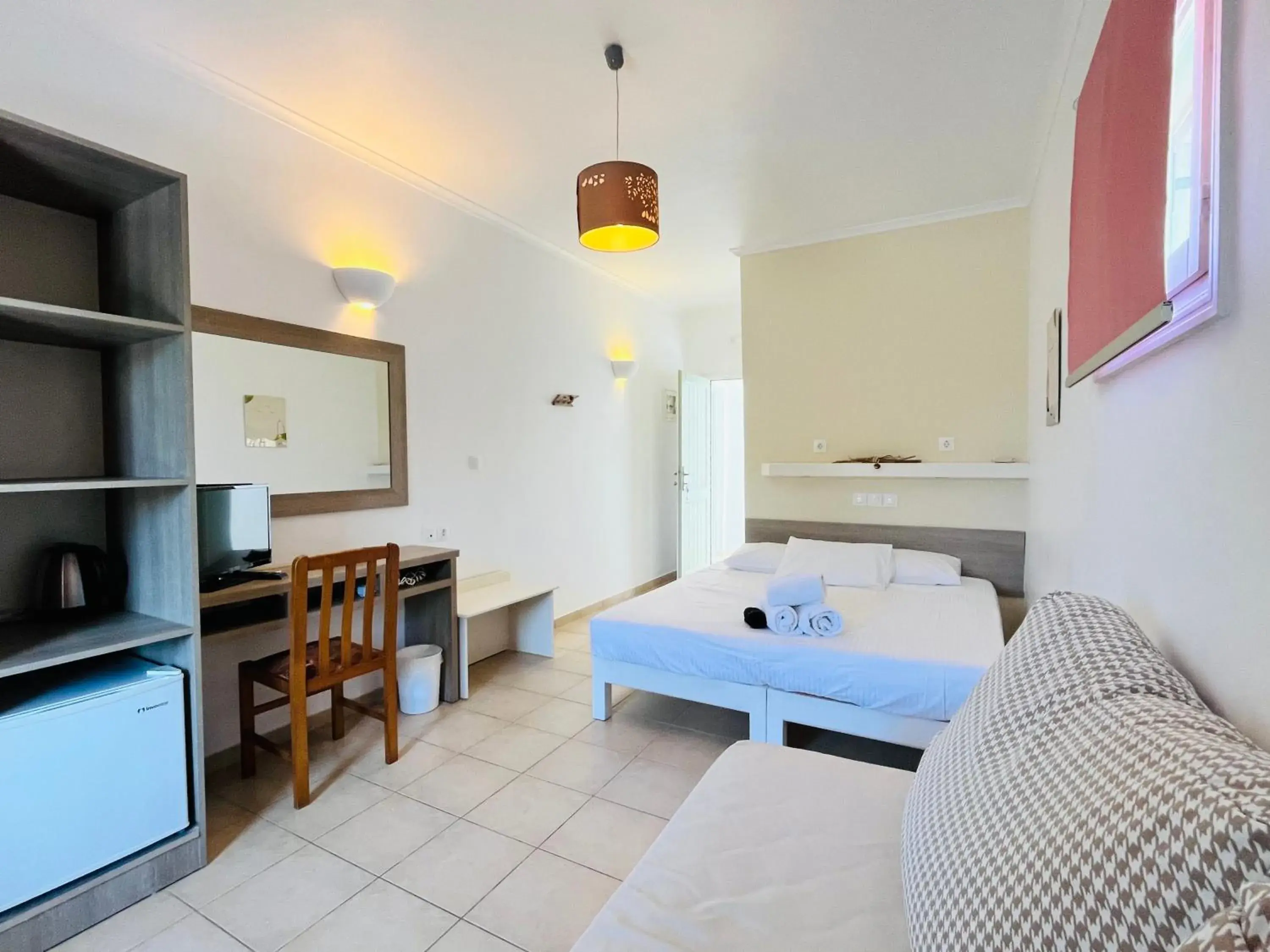 Deluxe Double Room (2 Adults + 1 Child) in Galaxy Hotel Deluxe Double Room (2 Adults + 1 Child) in Galaxy Hotel