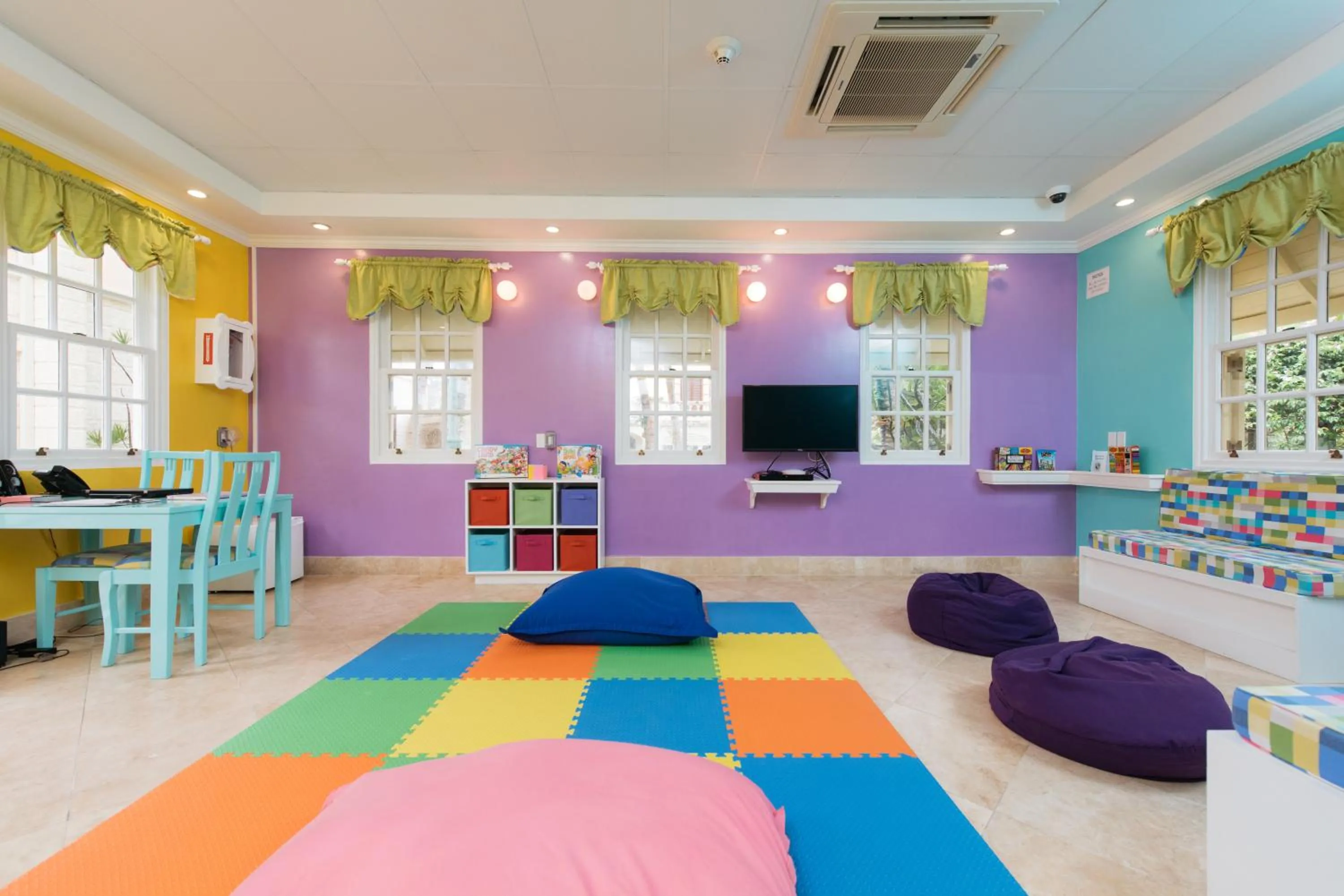 Kids's club in The Crane Resort