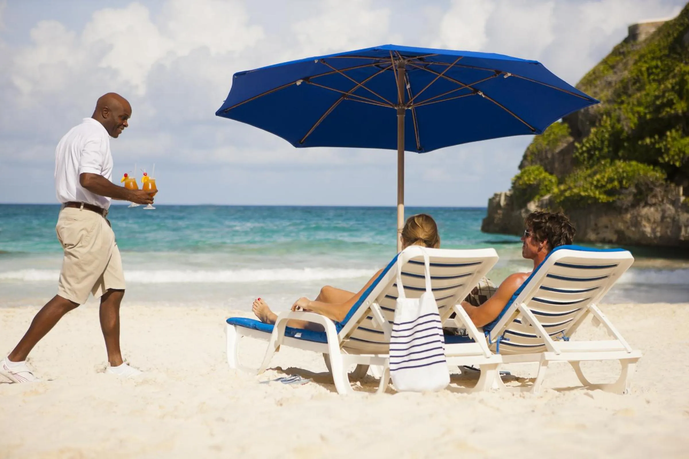 Day in The Crane Resort