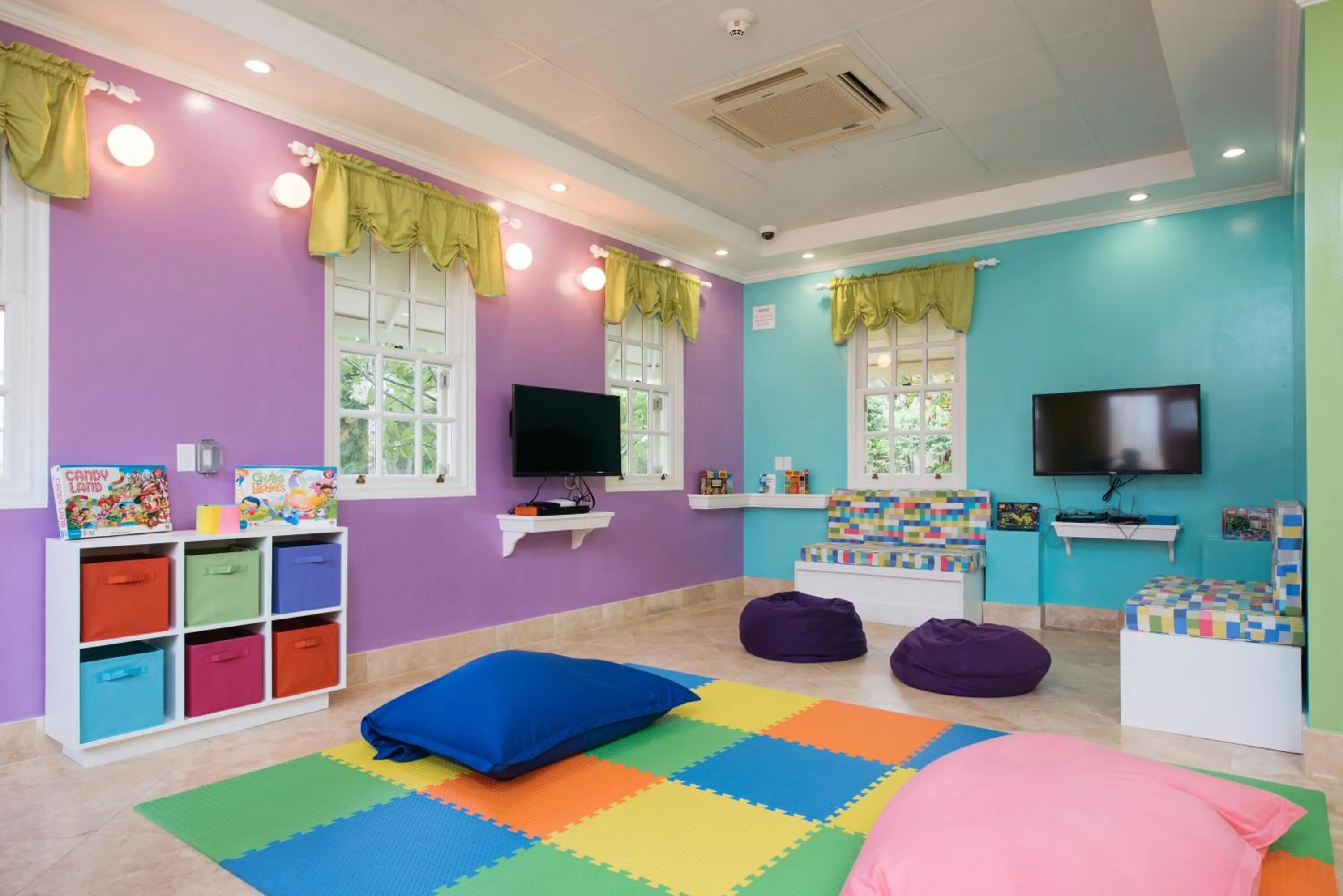 Kids's club in The Crane Resort