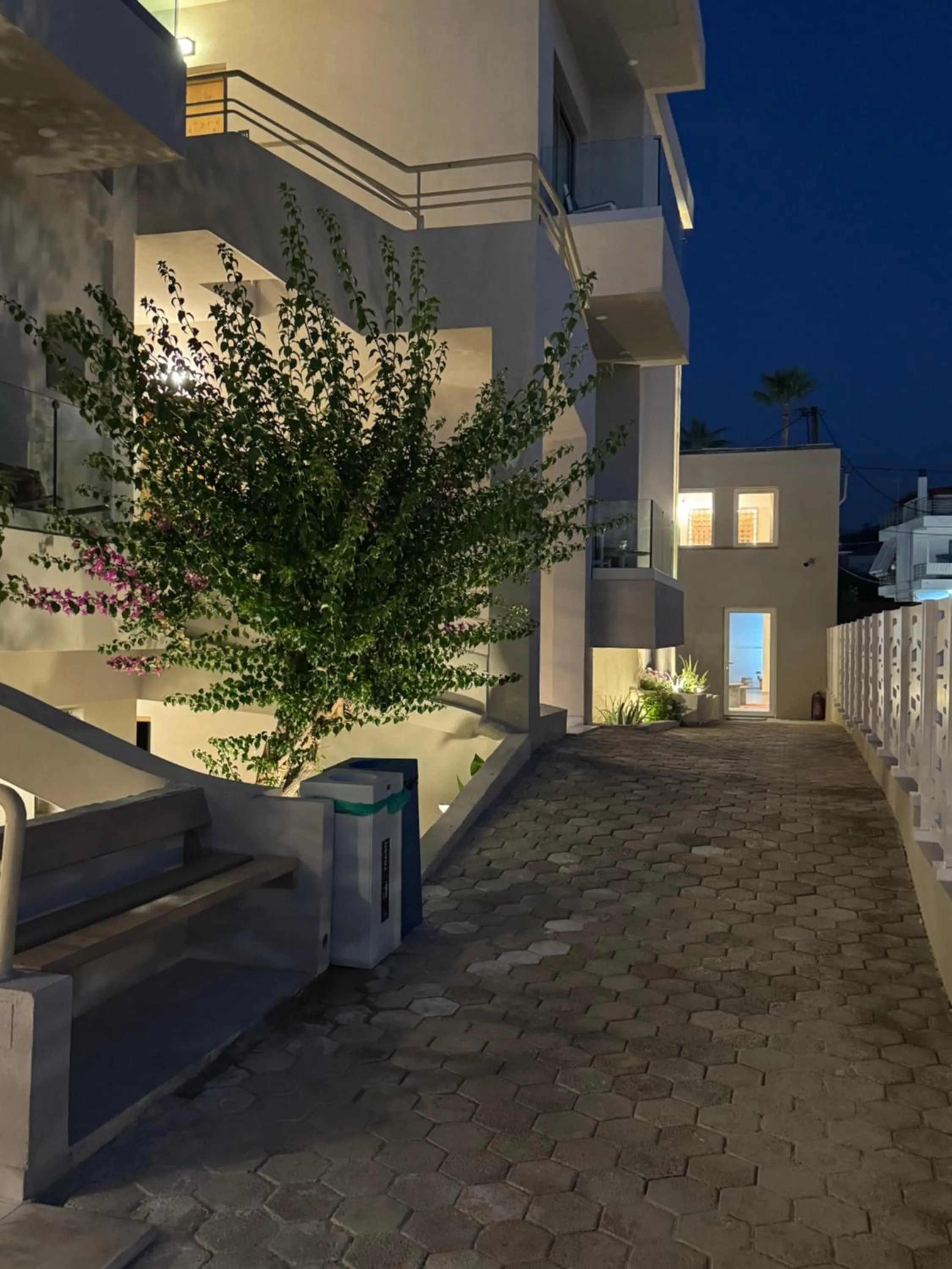 Inner courtyard view in Τhe Noverian Antama Organic Beach Resort Chania