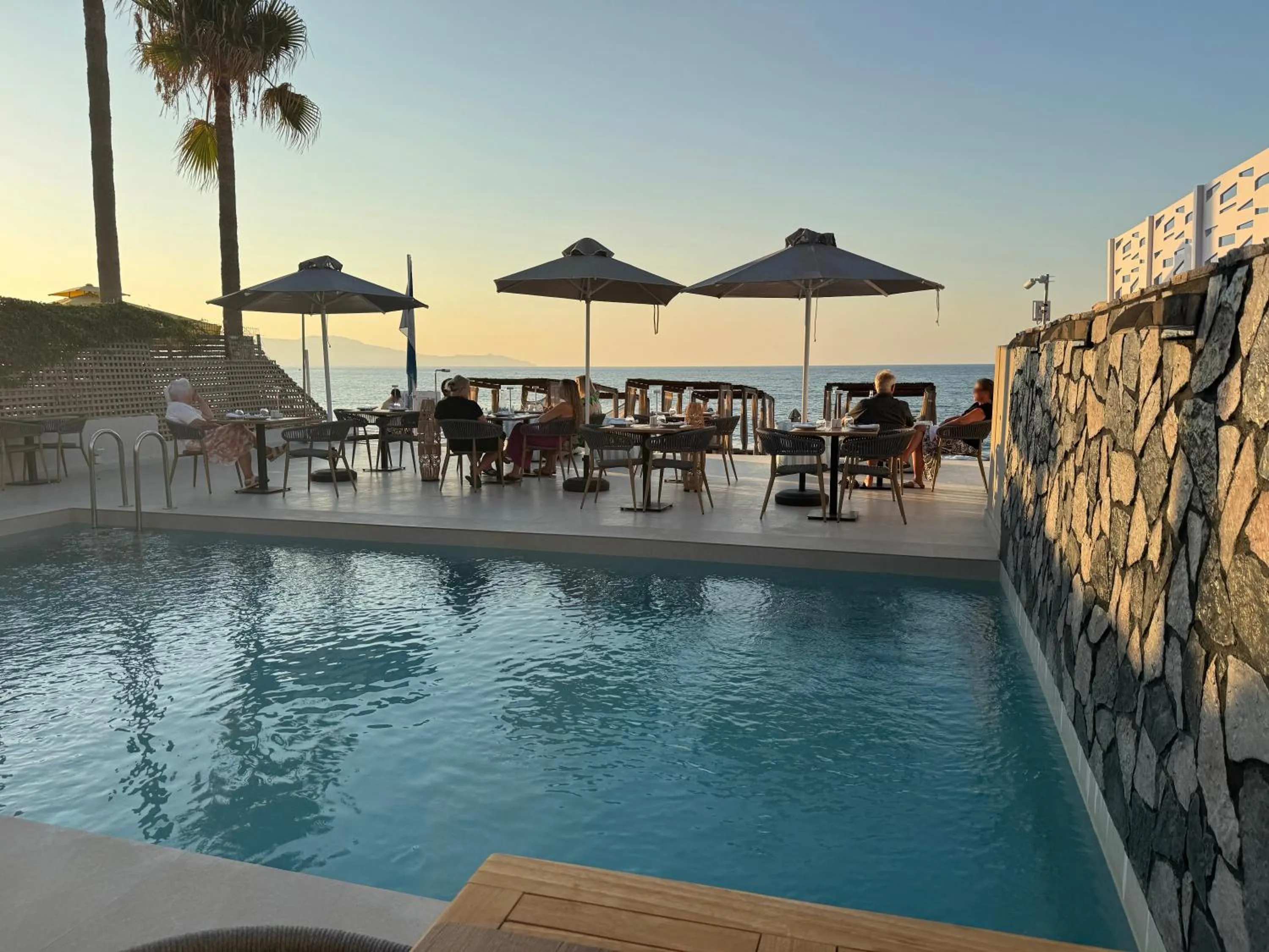 Restaurant/places to eat in Τhe Noverian Antama Organic Beach Resort Chania