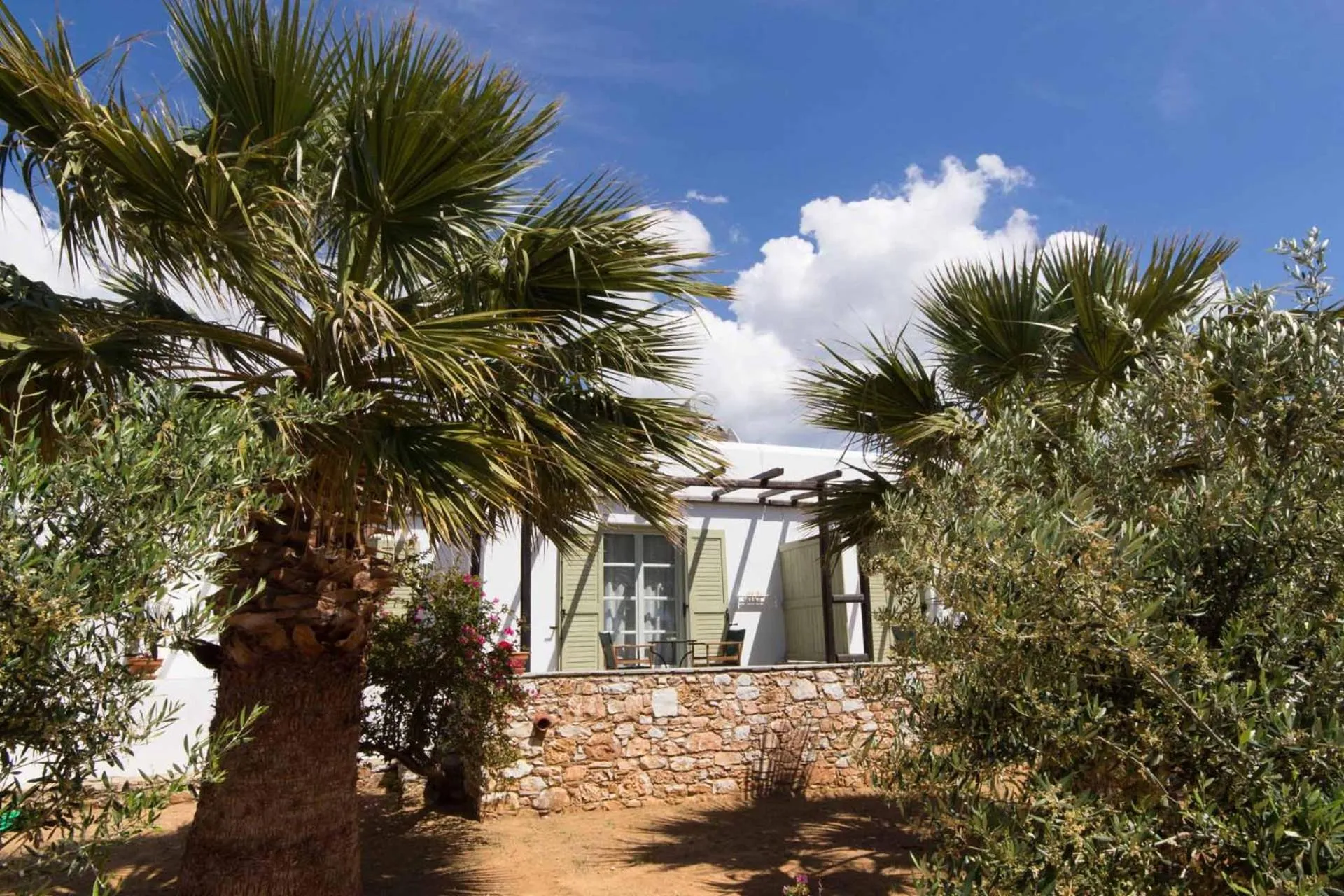 Property building in Parosland Hotel