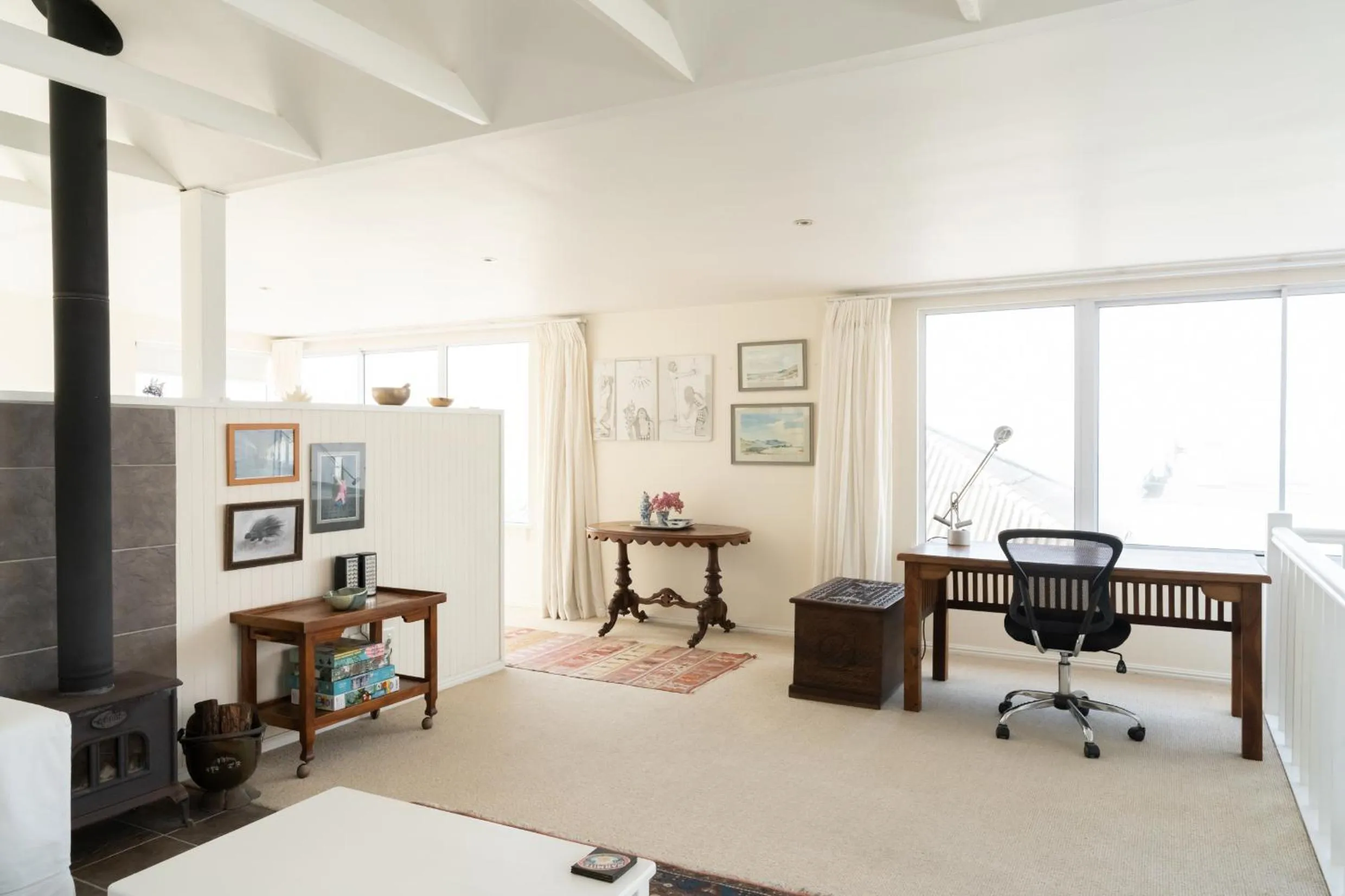 Lounge or bar in Chartfield Guesthouse