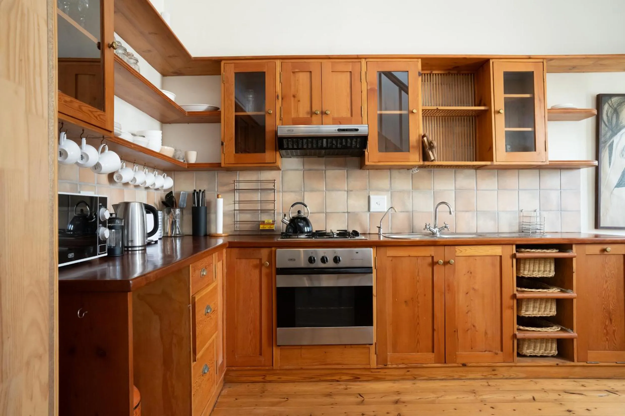 Kitchen or kitchenette in Chartfield Guesthouse