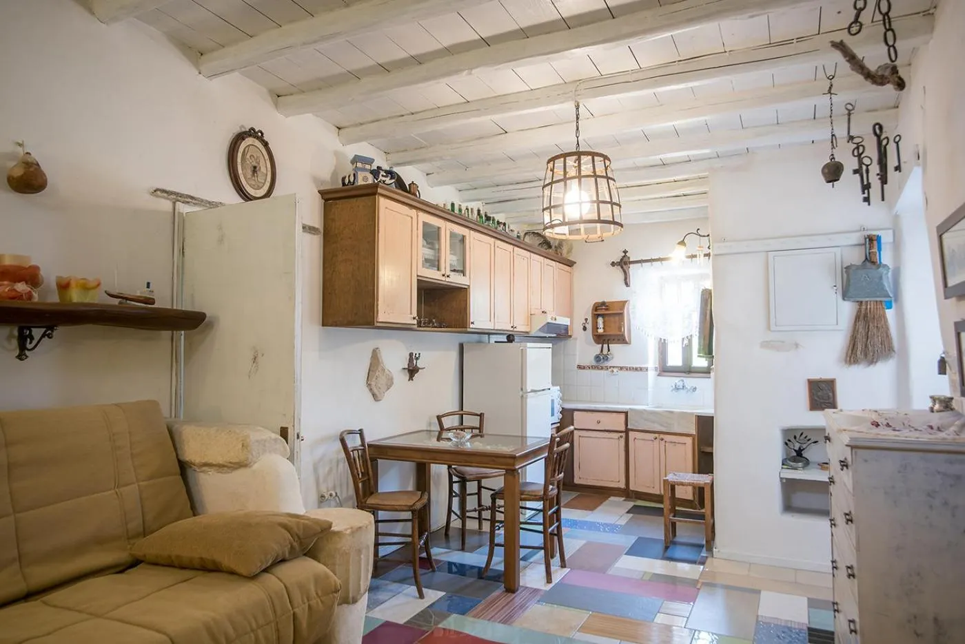 Kitchen or kitchenette in Anthippi