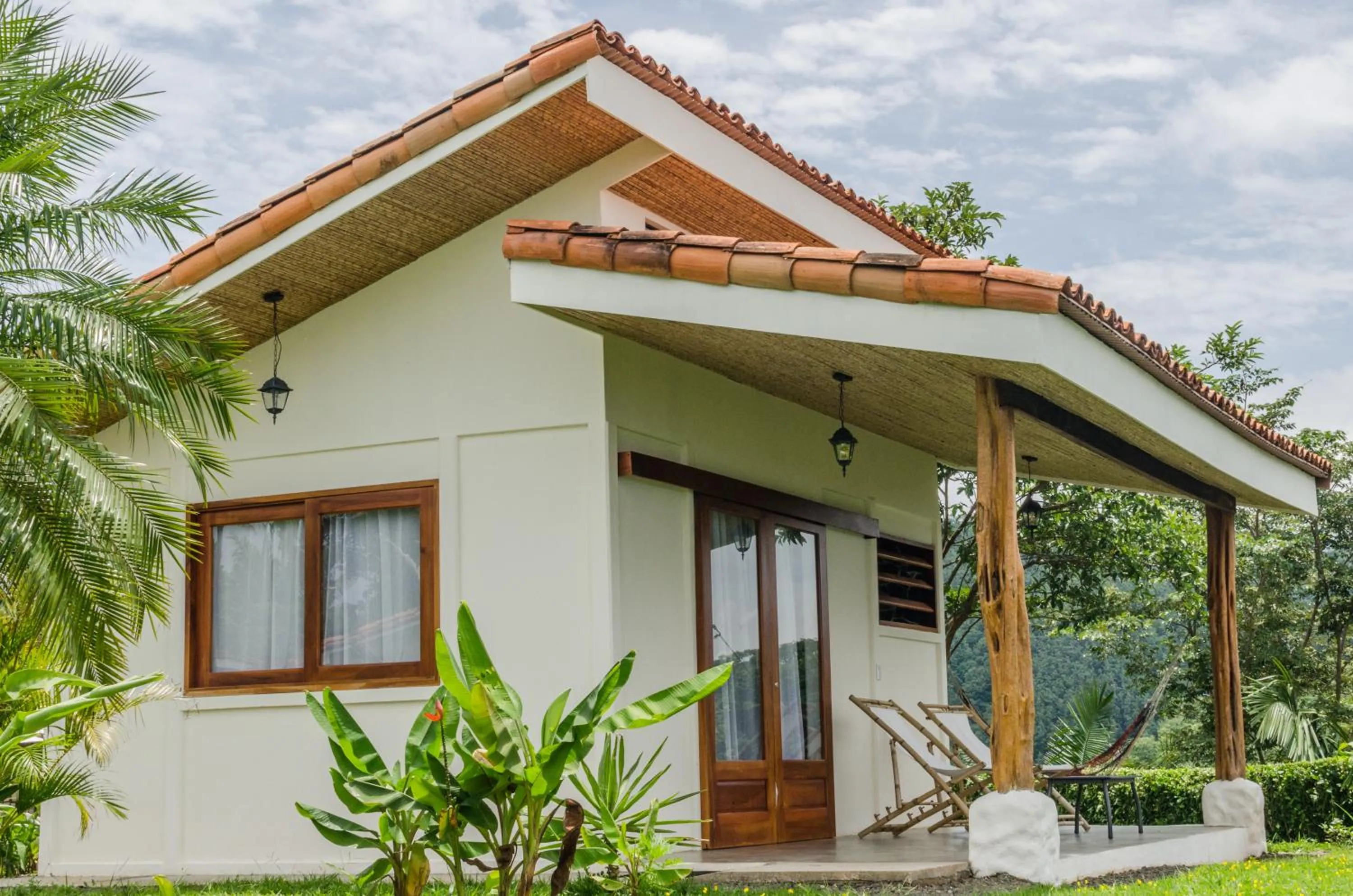 Superior Double or Twin Room with Sea View in Hotel Peace & Lodge