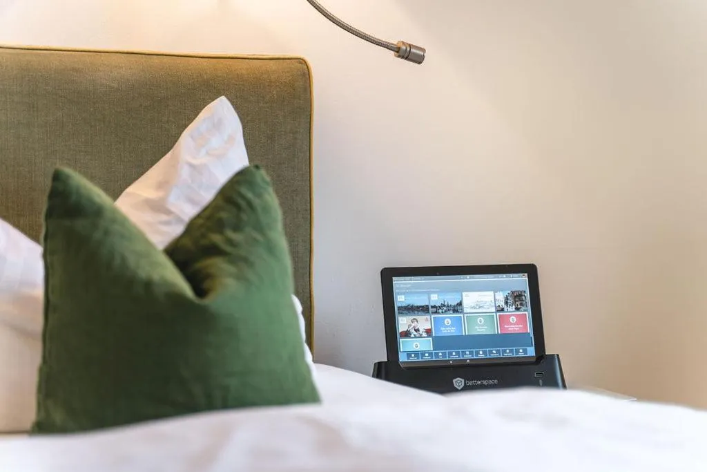 Staff, Bed in Pirnscher Hof - Hotel Garni