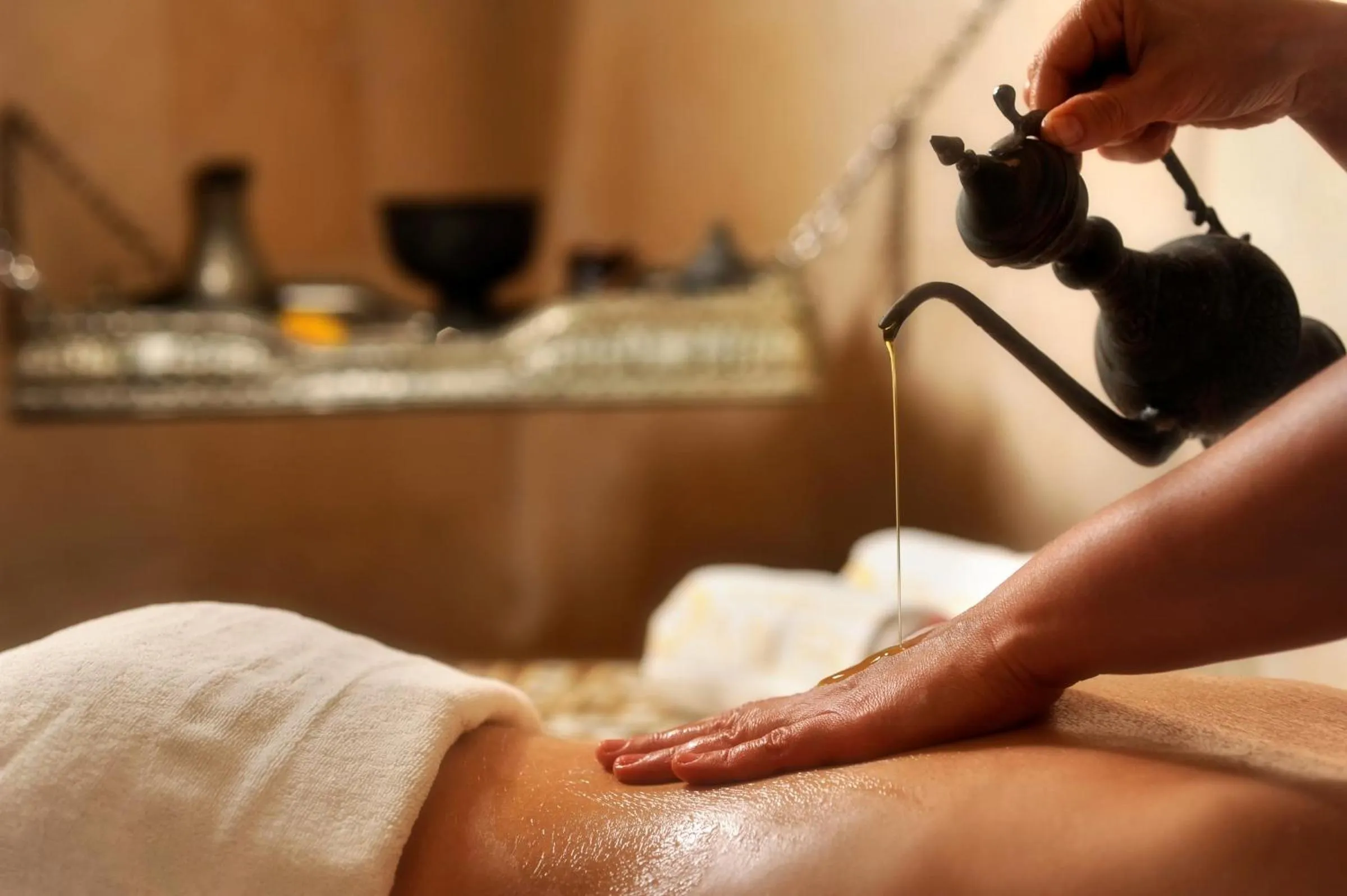 Massage in Istion Club & Spa