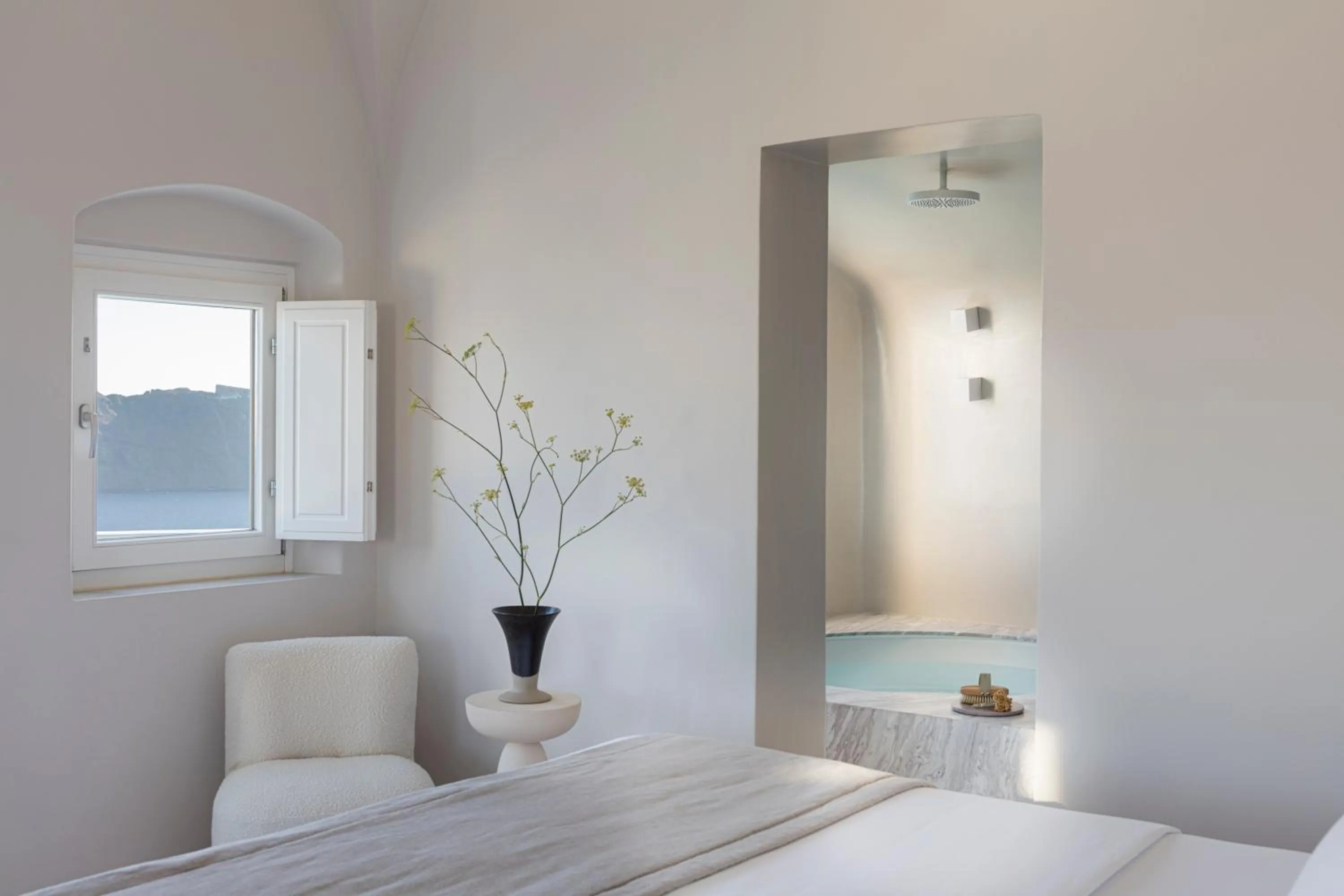 Bedroom, Bed in Canaves Oia Suites - Small Luxury Hotels of the World